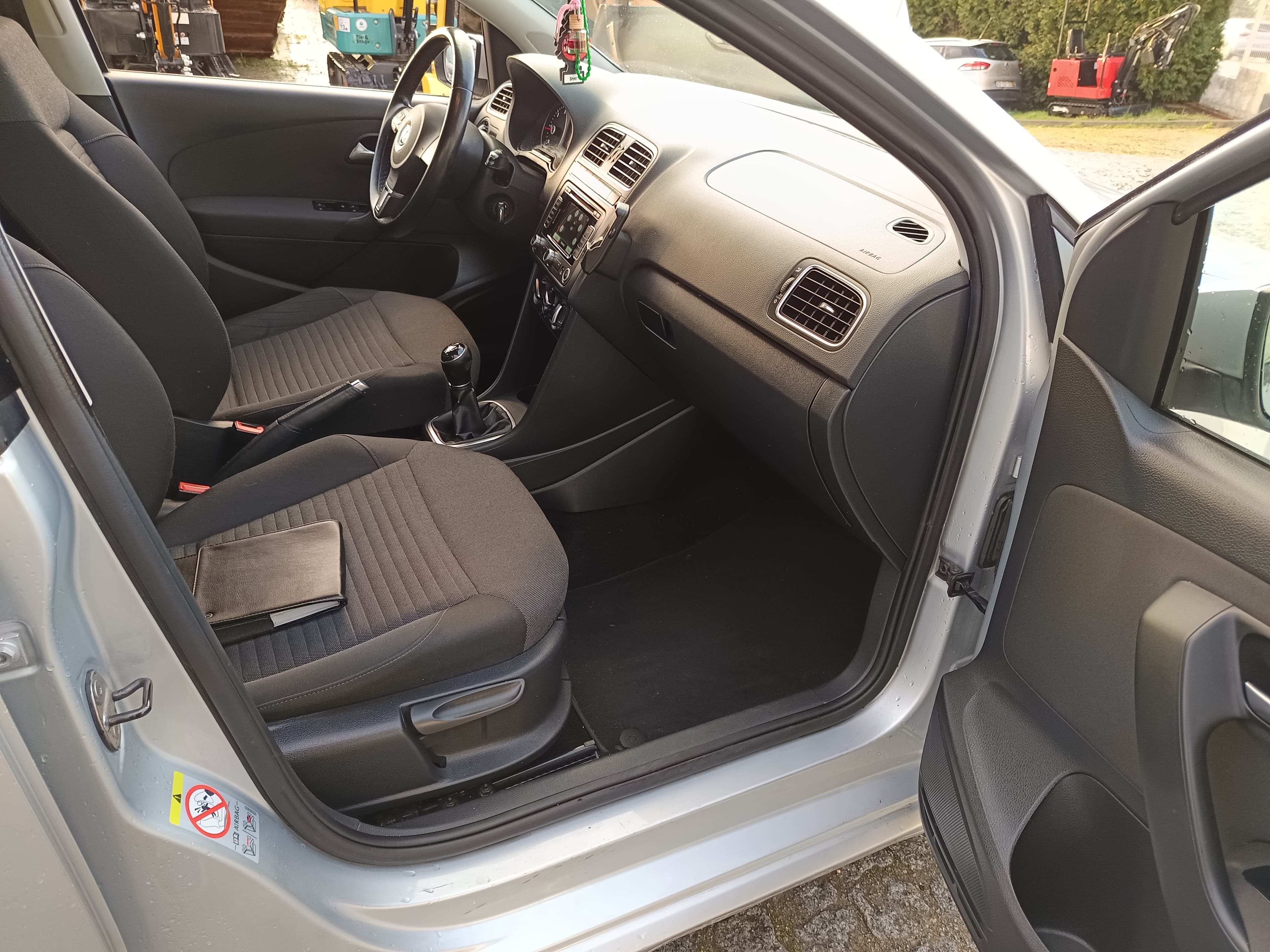 Volkswagen Polo · Ano 2014 — imagen 29