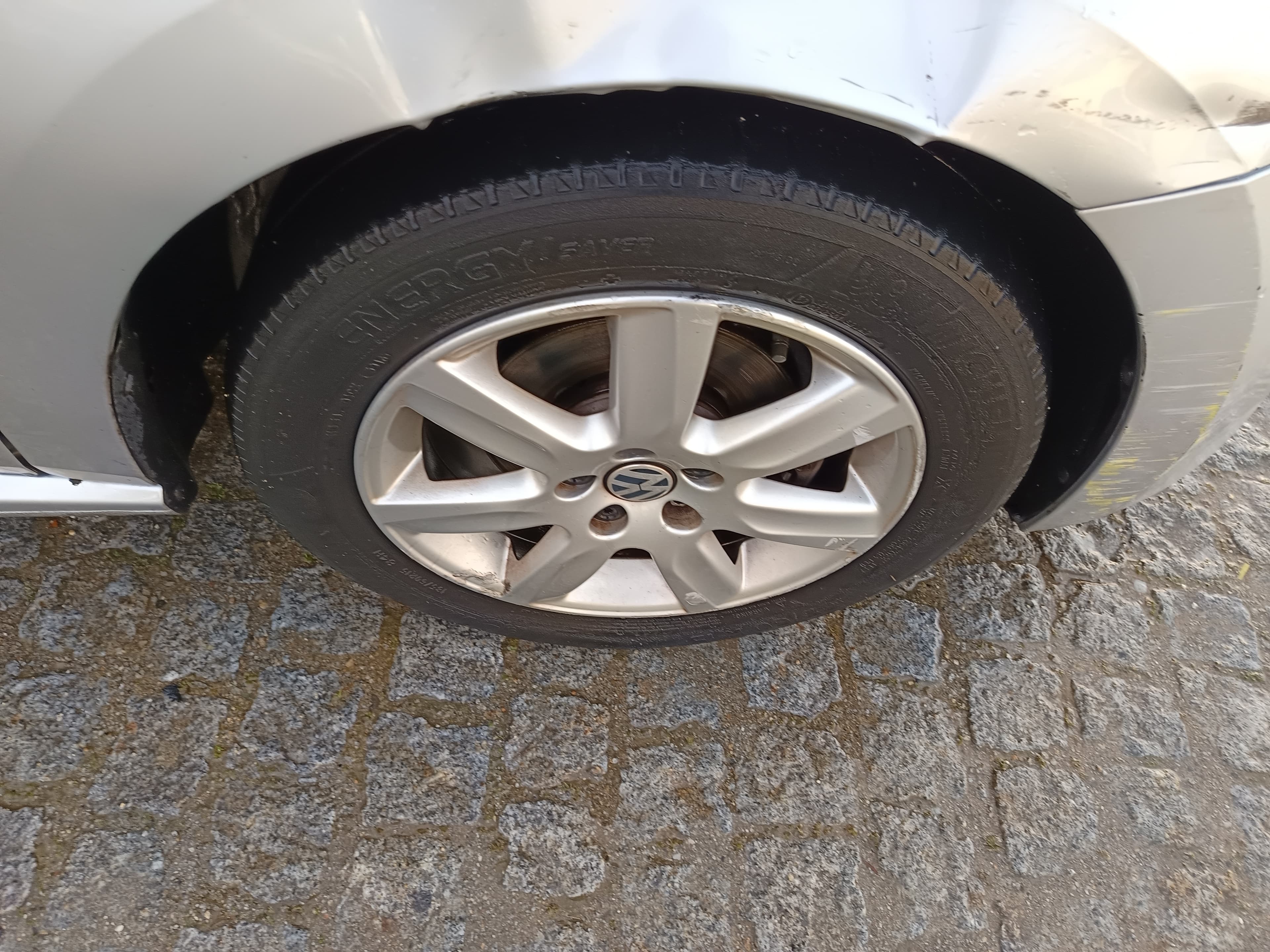 Volkswagen Polo · Ano 2014 — imagen 16
