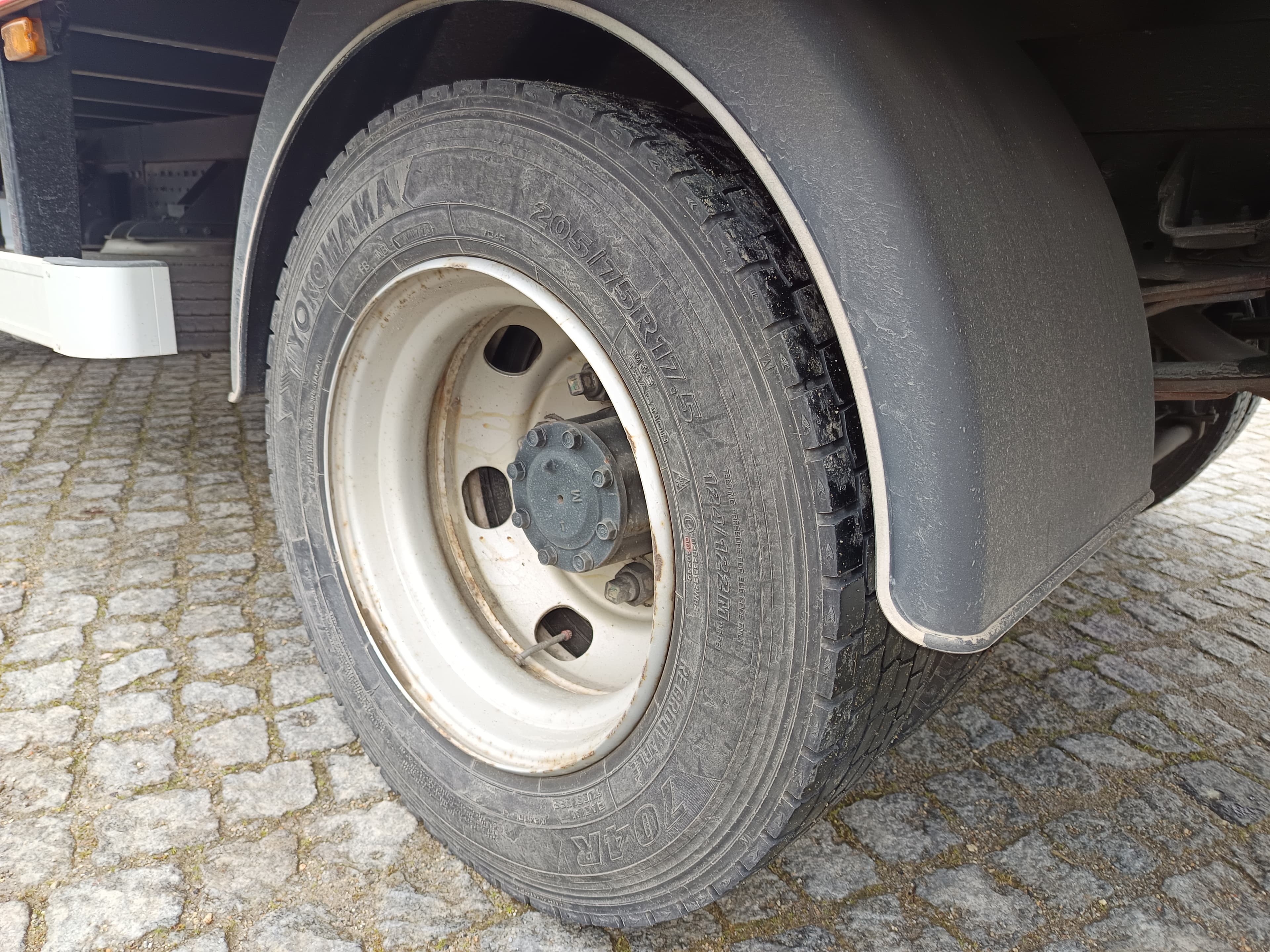 Mitsubishi Canter 7C18 · Ano 2012 — image 13