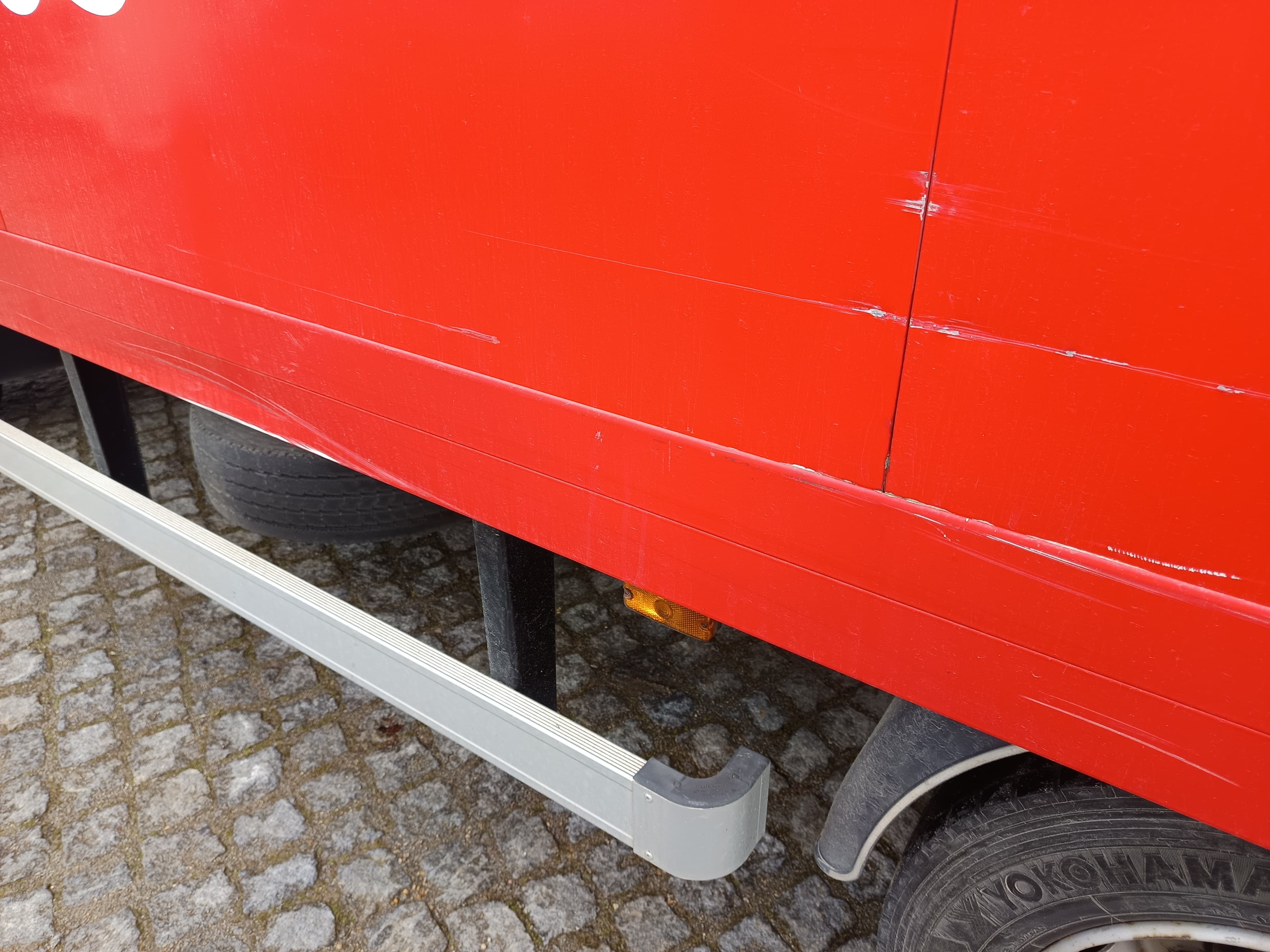 Mitsubishi Canter 7C18 · Ano 2012 — image 11