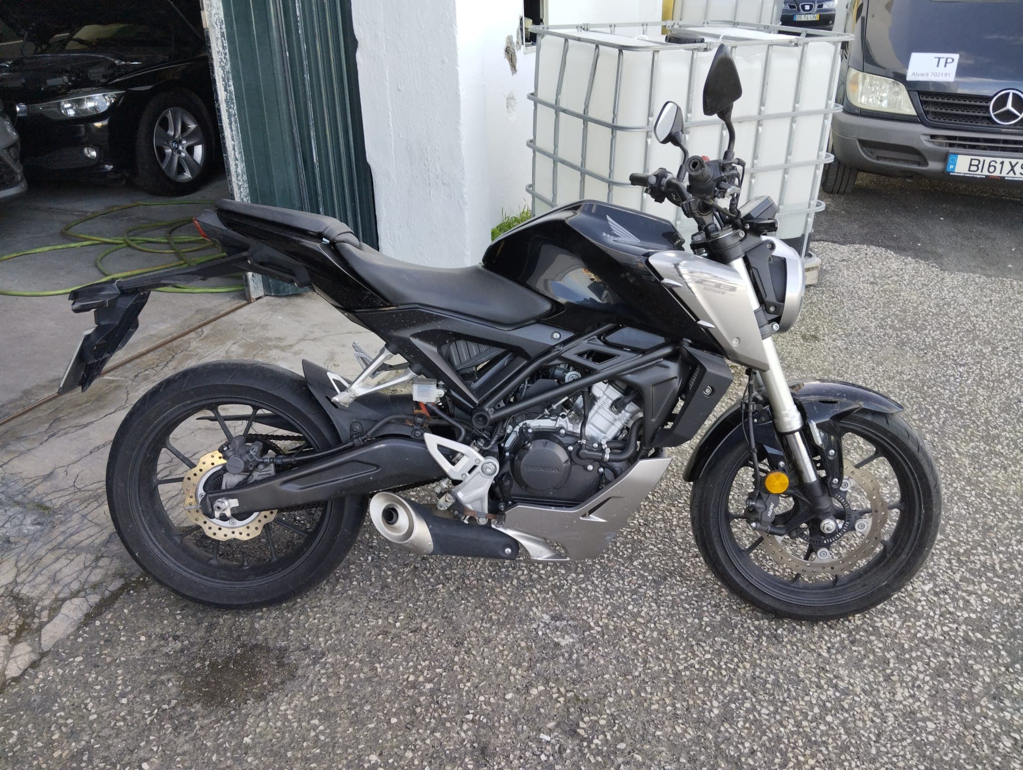 Honda CB125R · Ano 2018 — image 4