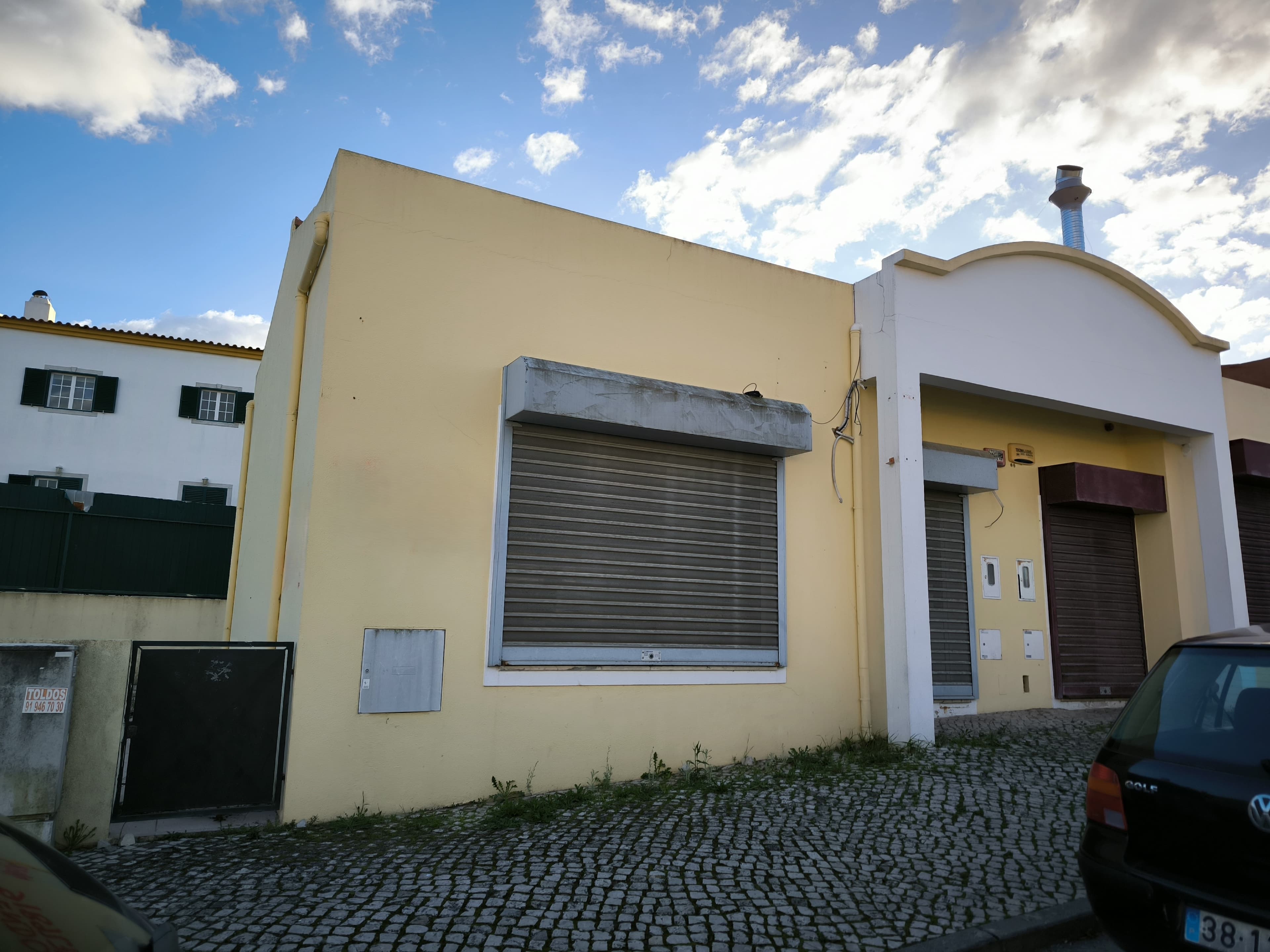 Loja · Sesimbra — imagen 3