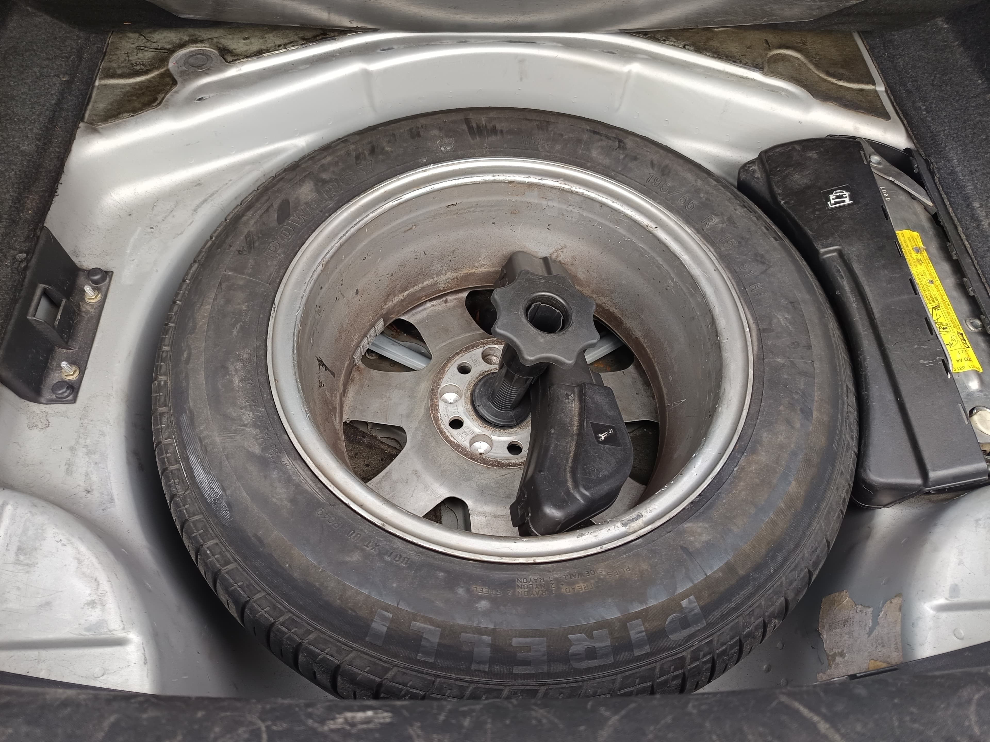 Audi A4 · Ano 2001 — imagen 19