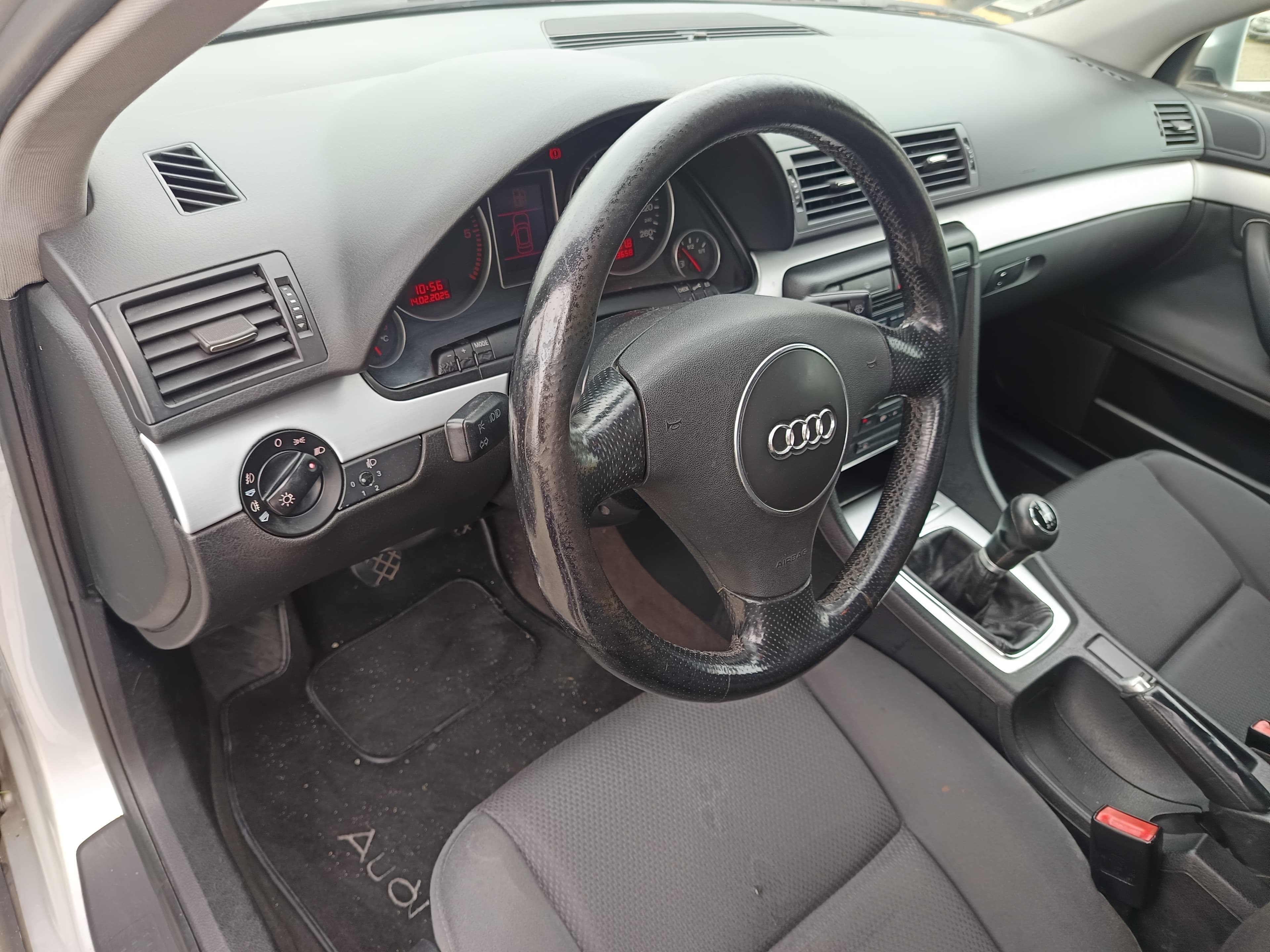 Audi A4 · Ano 2001 — imagen 33