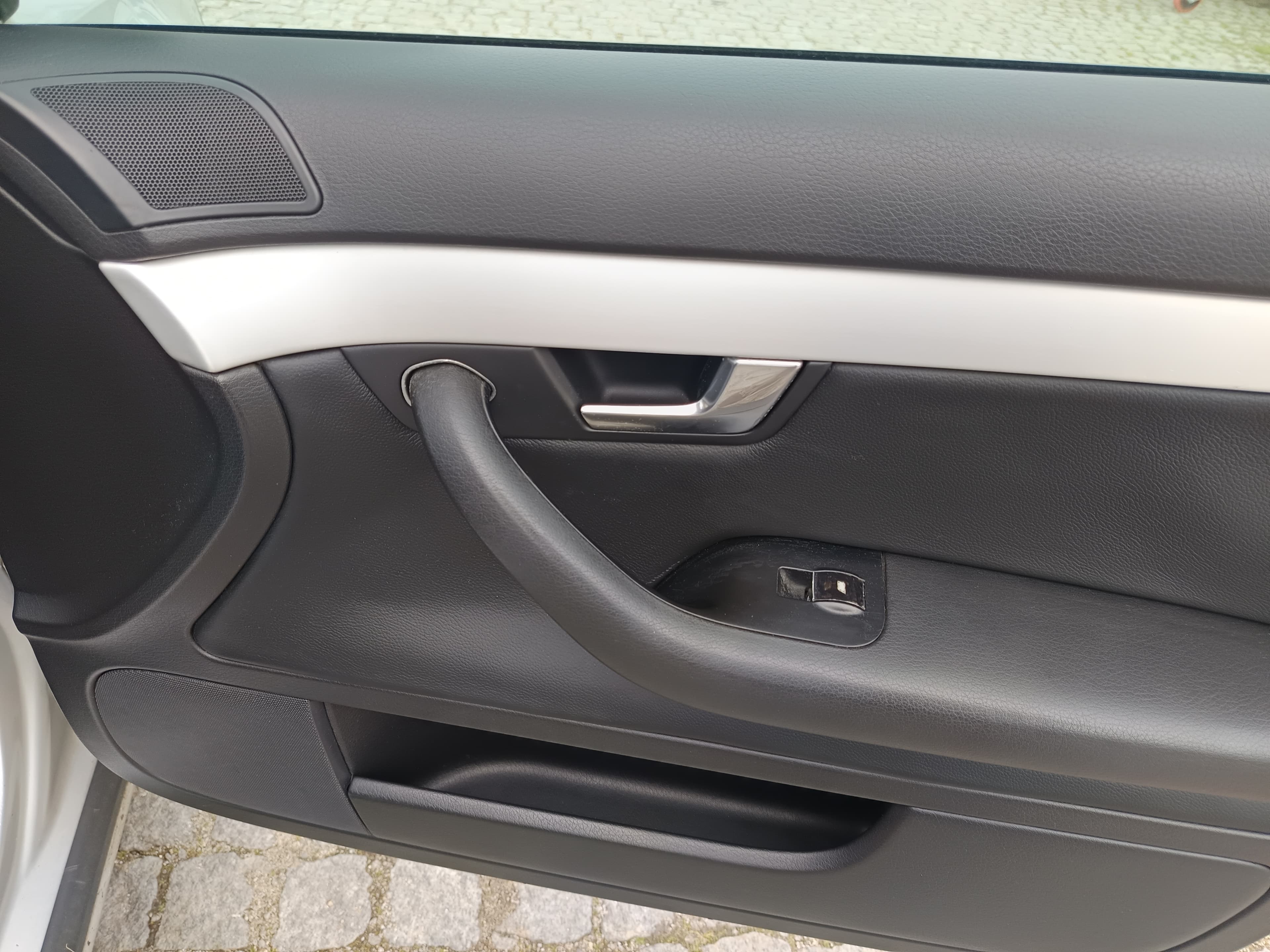 Audi A4 · Ano 2001 — imagen 24