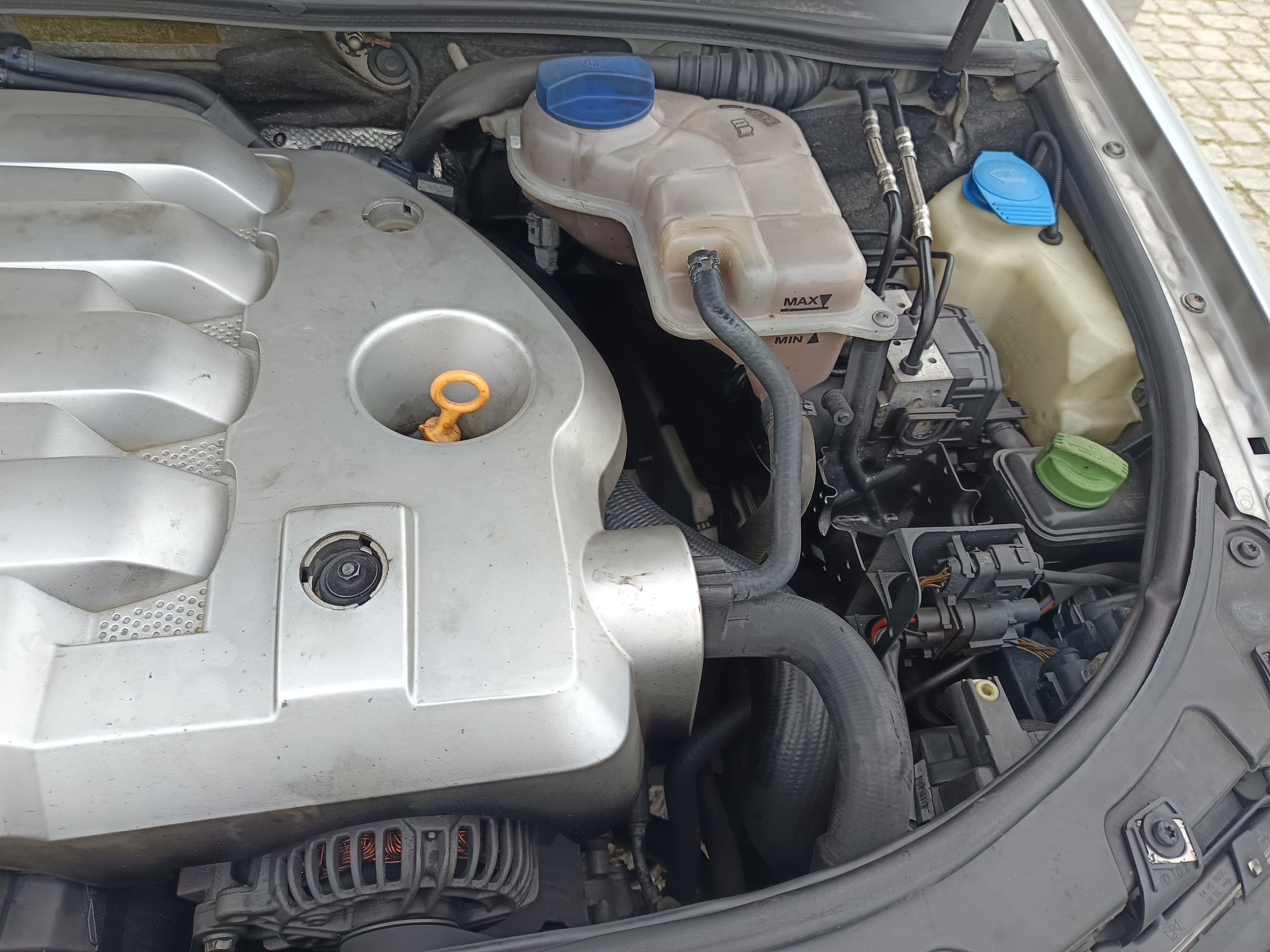 Audi A4 · Ano 2001 — imagen 17