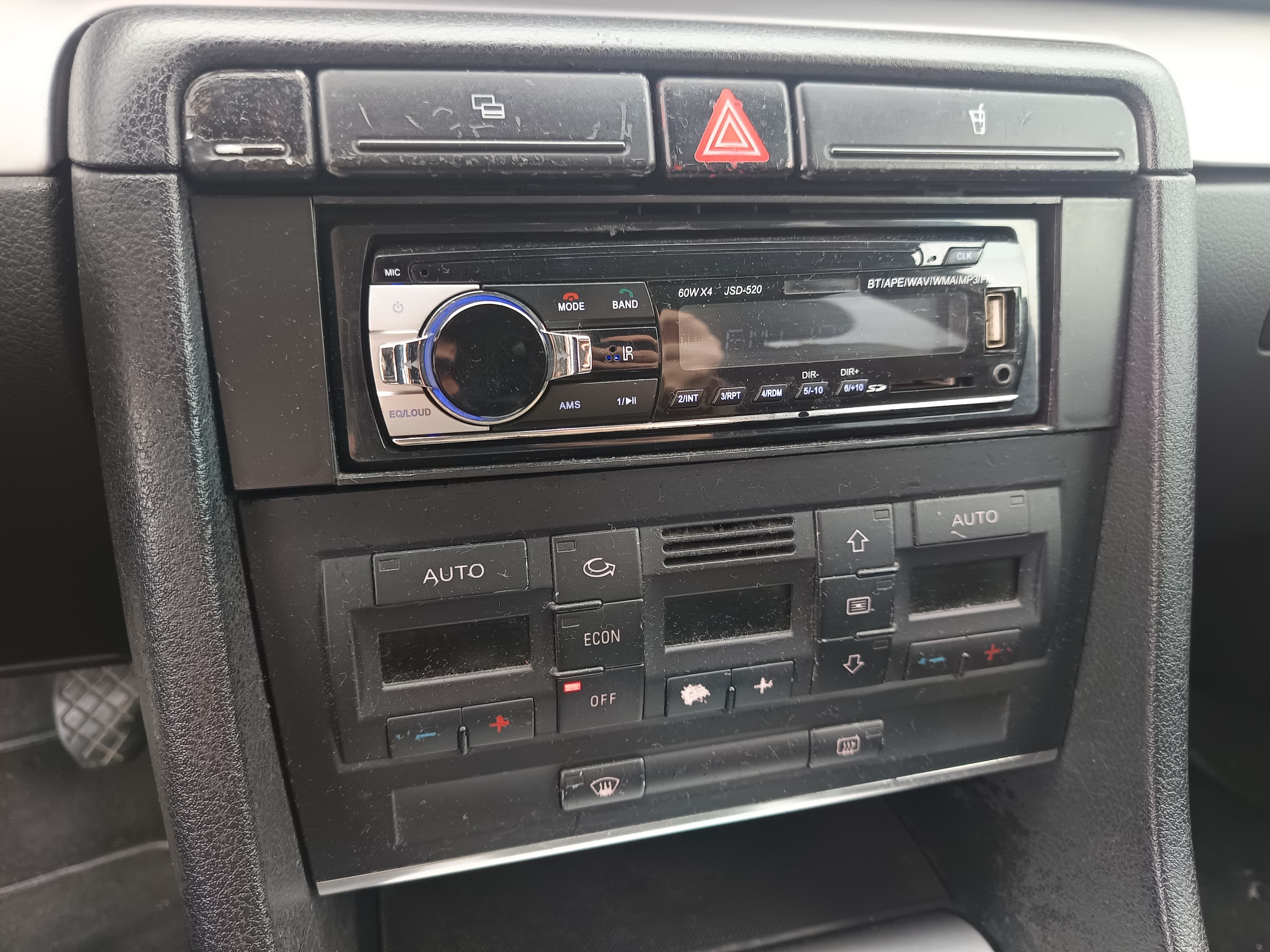 Audi A4 · Ano 2001 — imagen 35