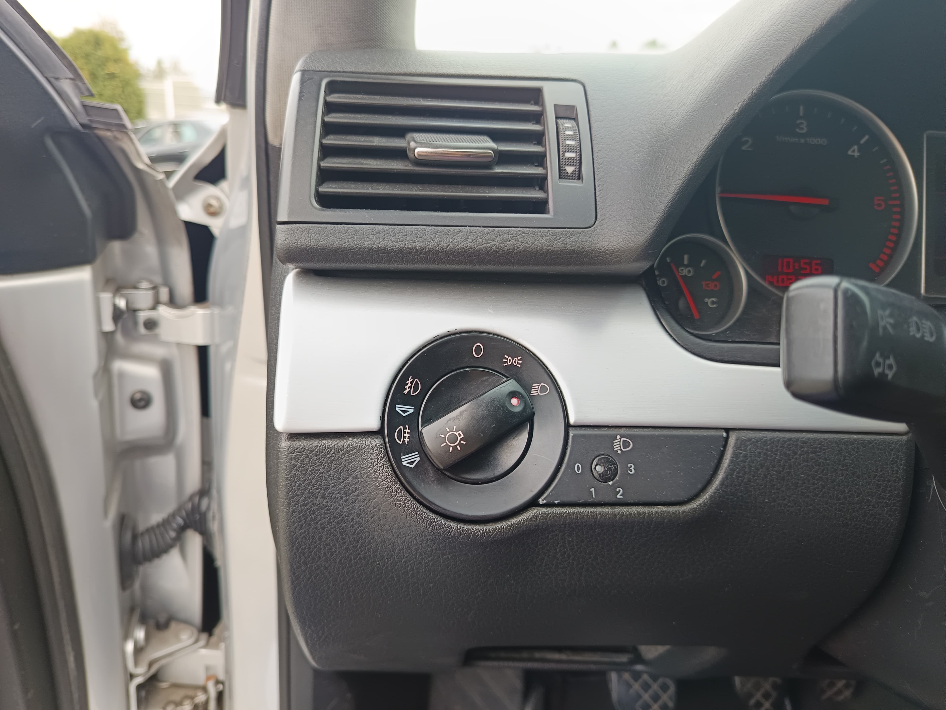 Audi A4 · Ano 2001 — imagen 40