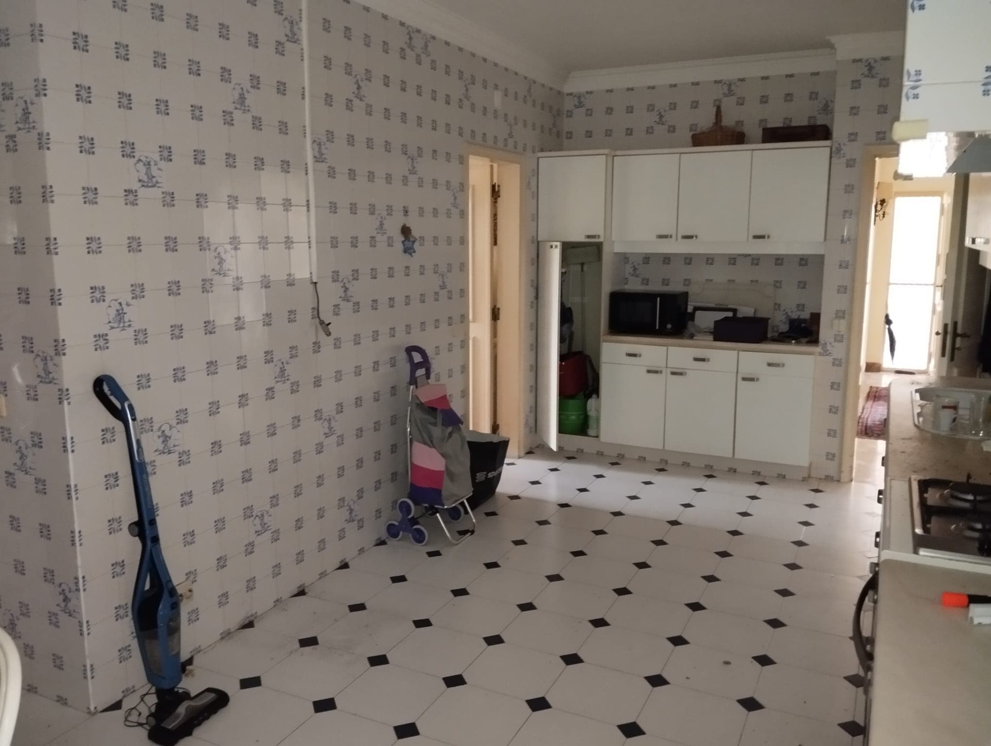 Moradia V3+1 com Piscina · Estoril — imagen 23