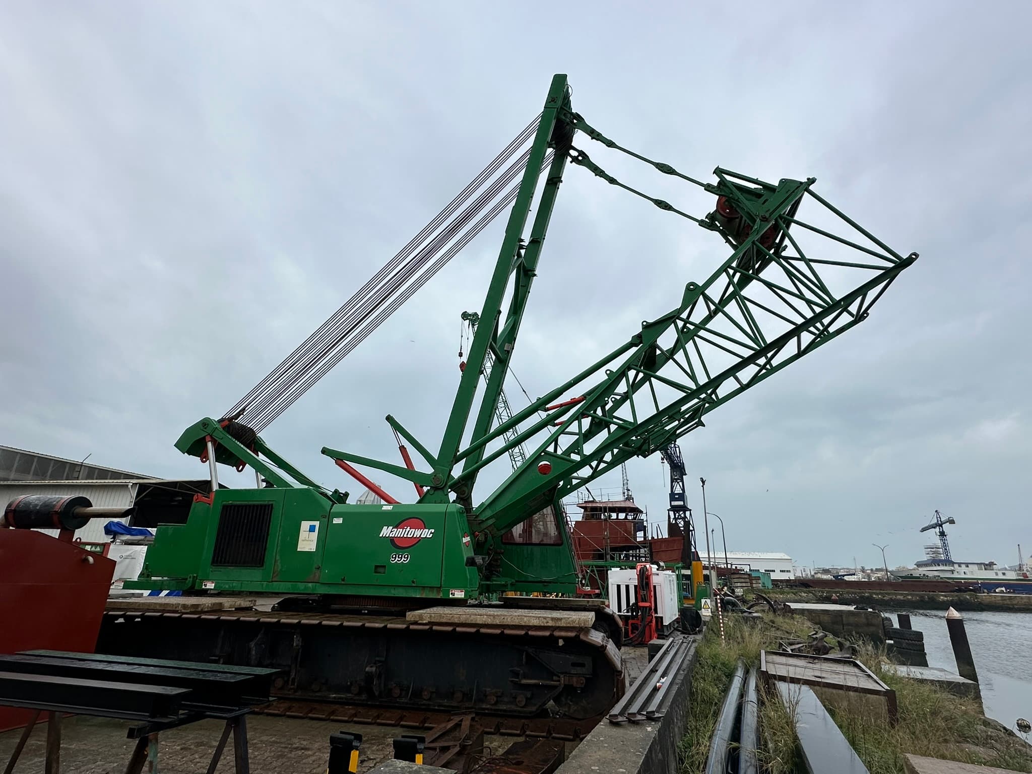 Grua Manitowoc 999 — image 3