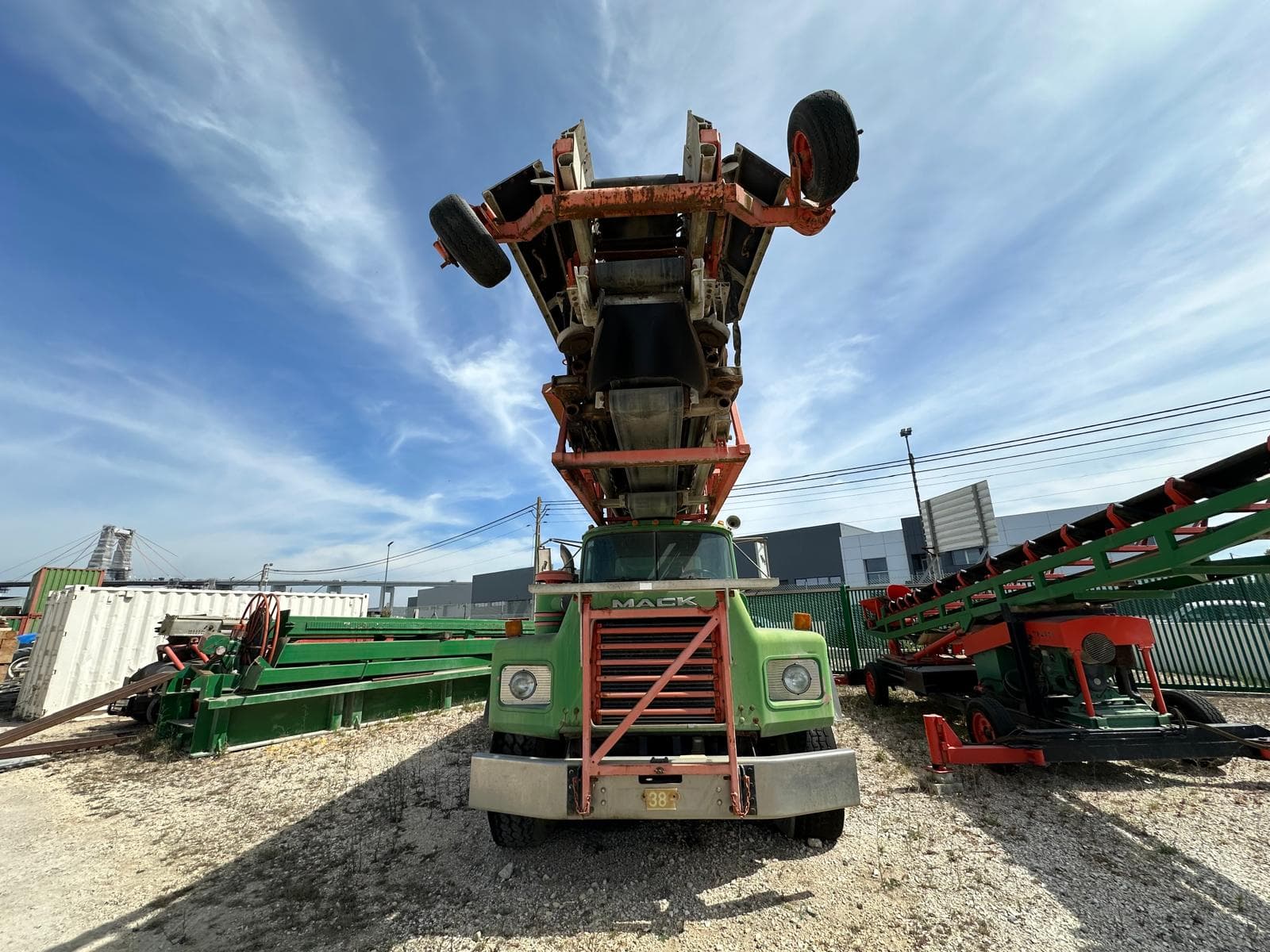 Mack RB688S — imagem 3