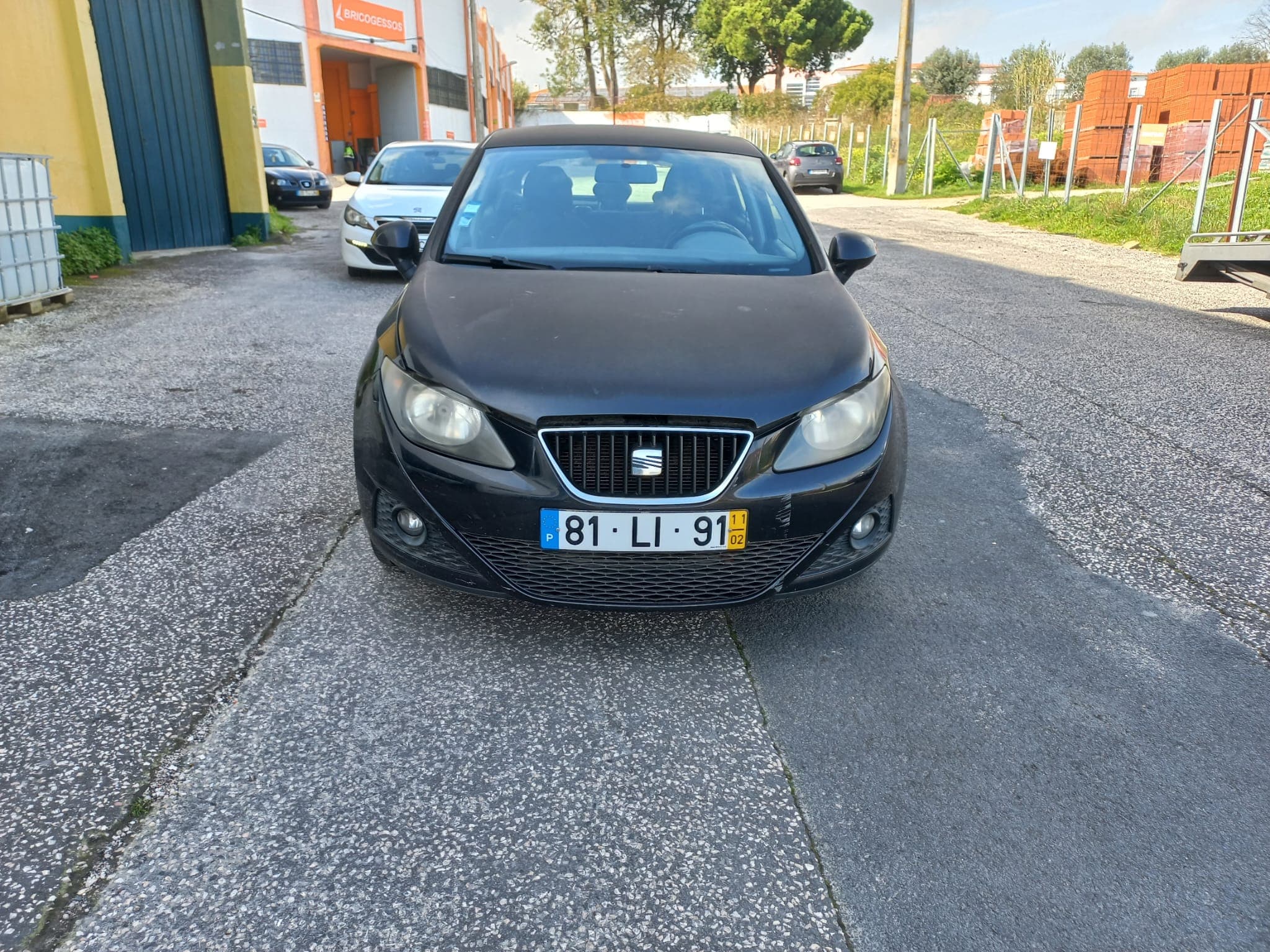 Seat Ibiza · Ano 2011 — image 2