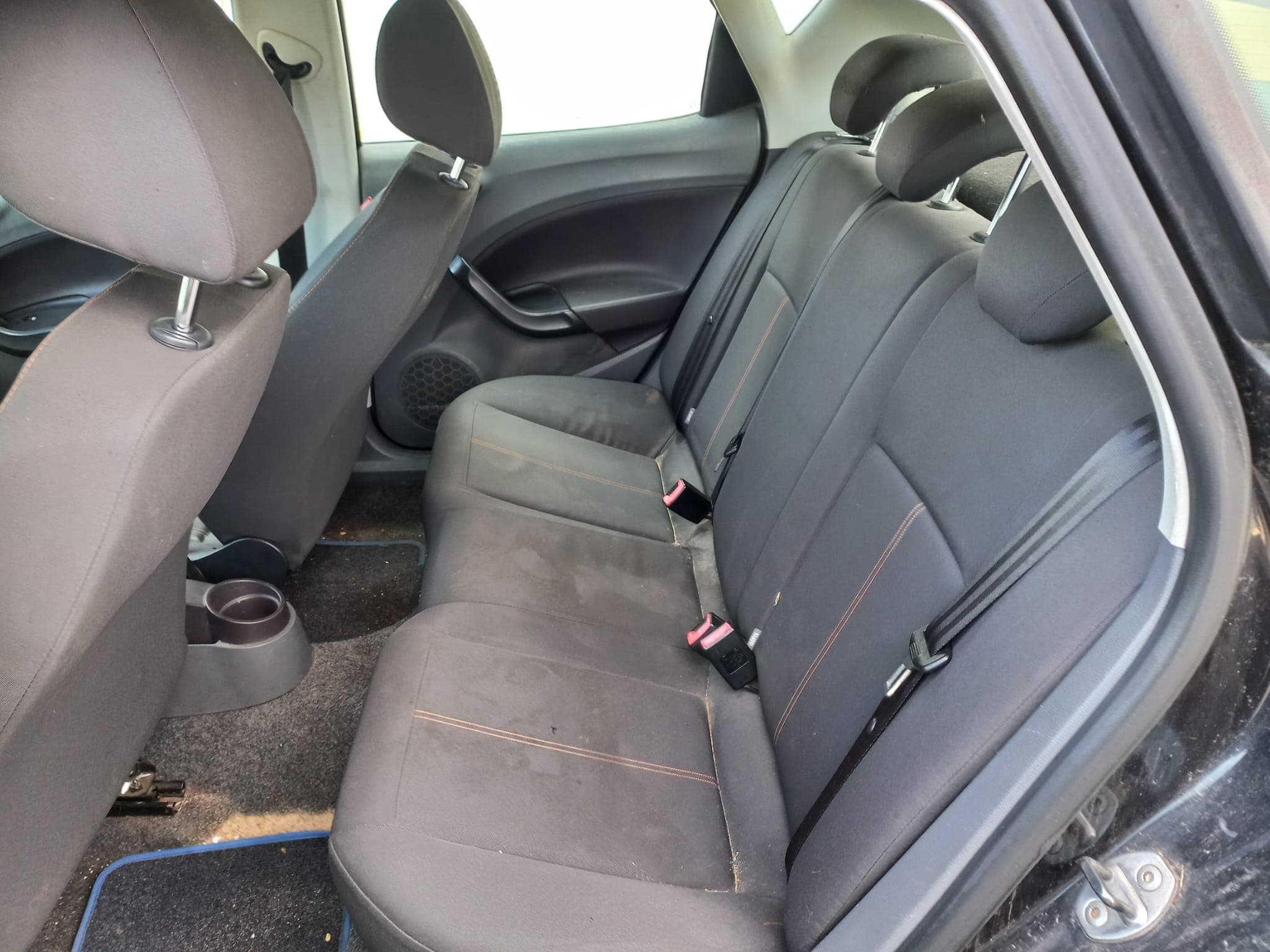 Seat Ibiza · Ano 2011 — image 11