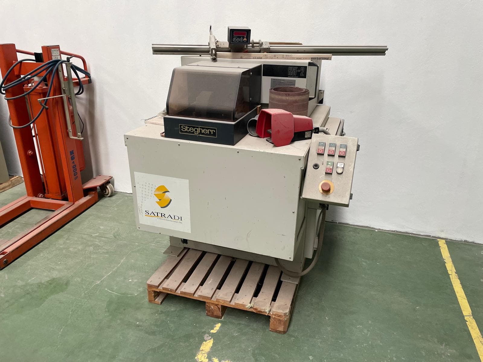 Máquina de Fresar Stegherr KSF-2 · Ano 1993 — image 1