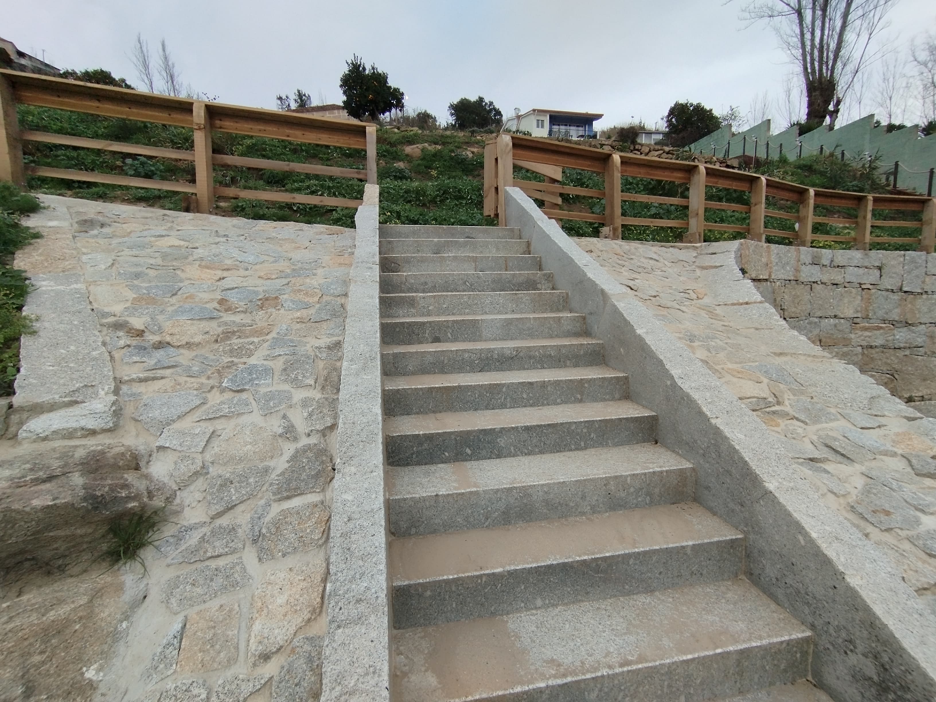 Moradia V2 com Praia Fluvial Privativa · Sande, Marco de Canaveses — image 27