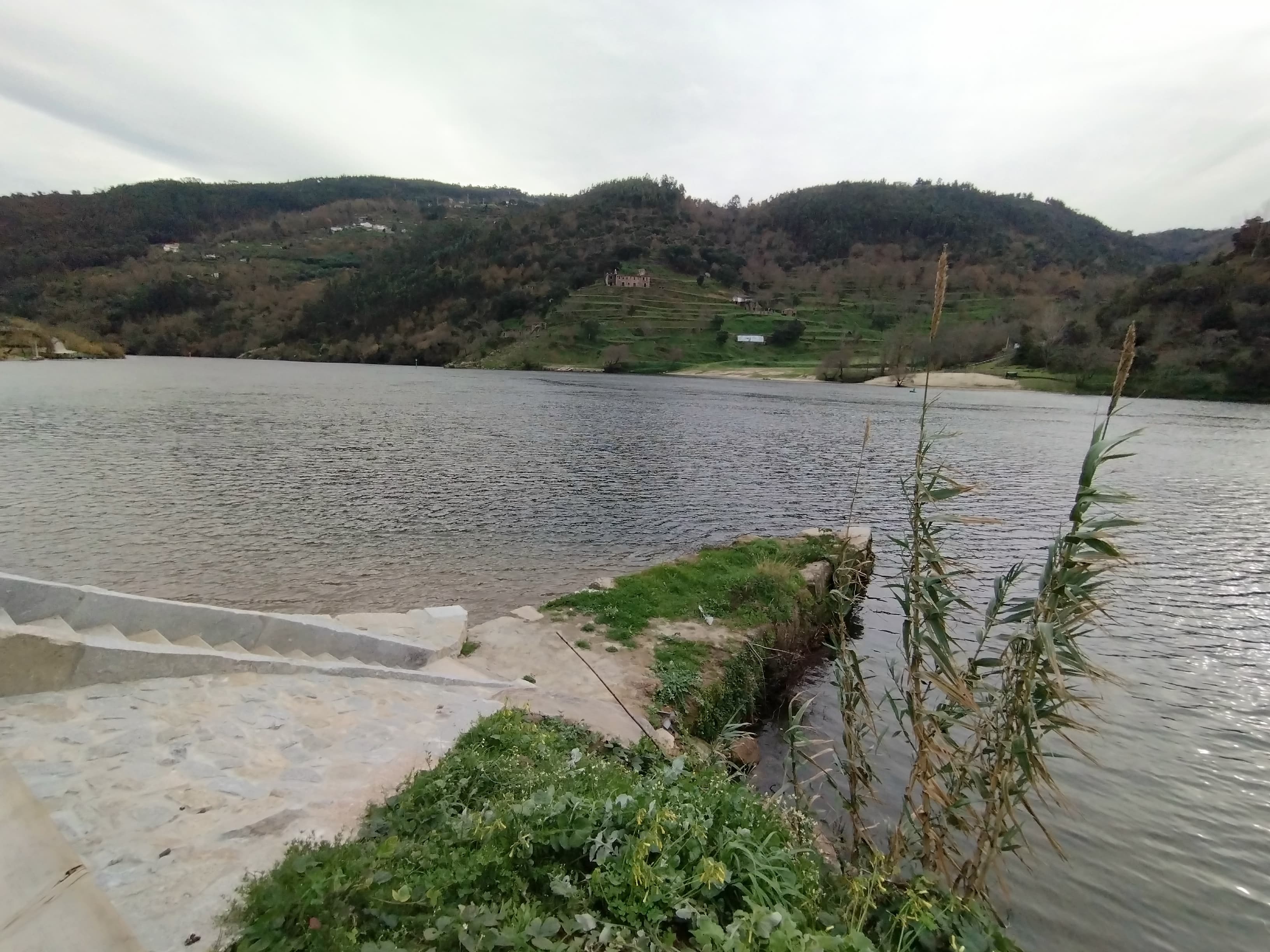 Moradia V2 com Praia Fluvial Privativa · Sande, Marco de Canaveses — image 24