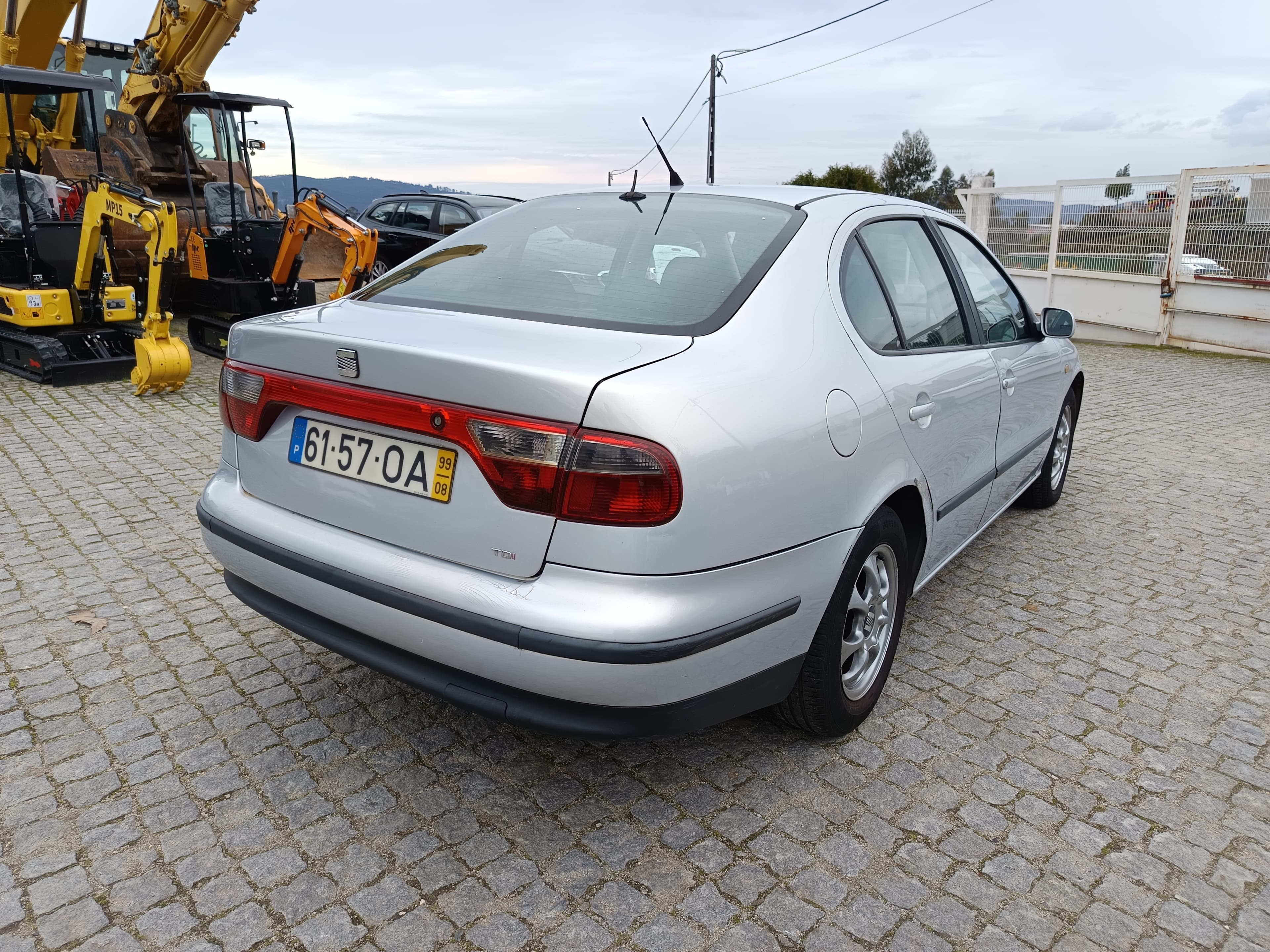 Seat Toledo · Ano 1999 — image 4