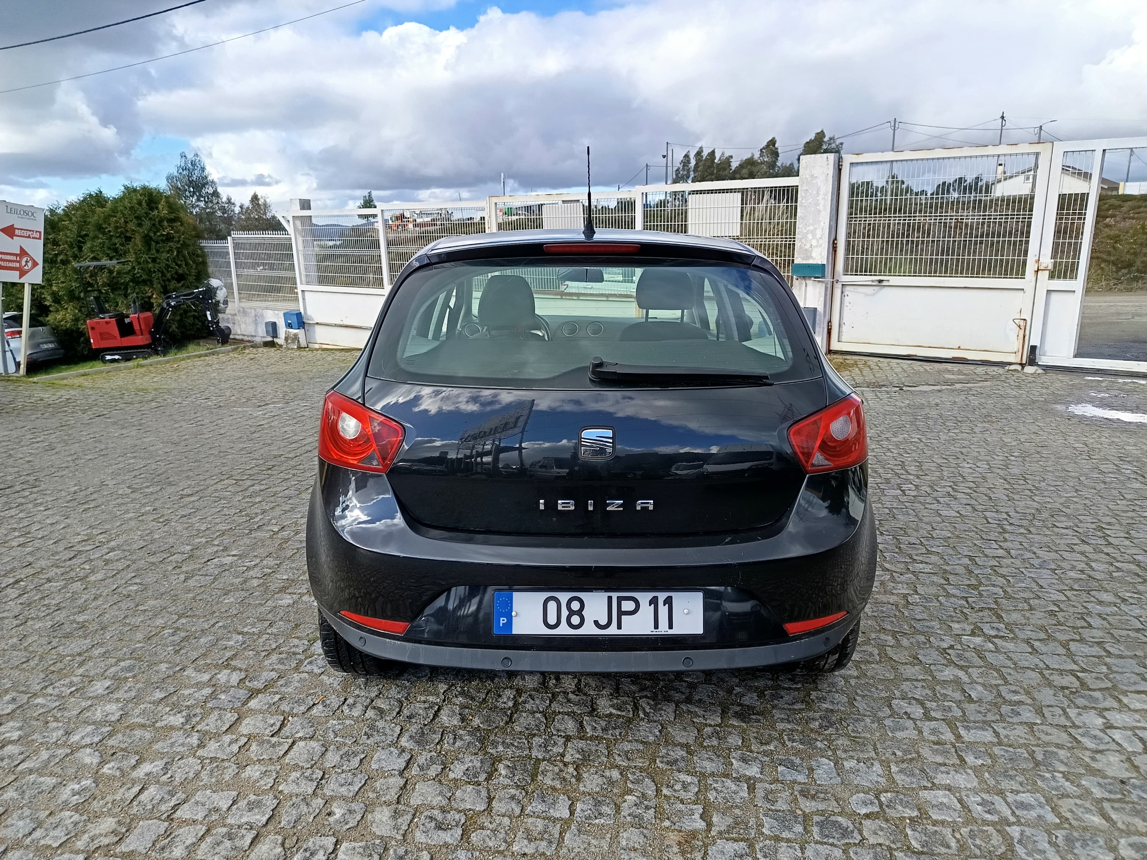 Seat Ibiza · Ano 2010 — imagen 5