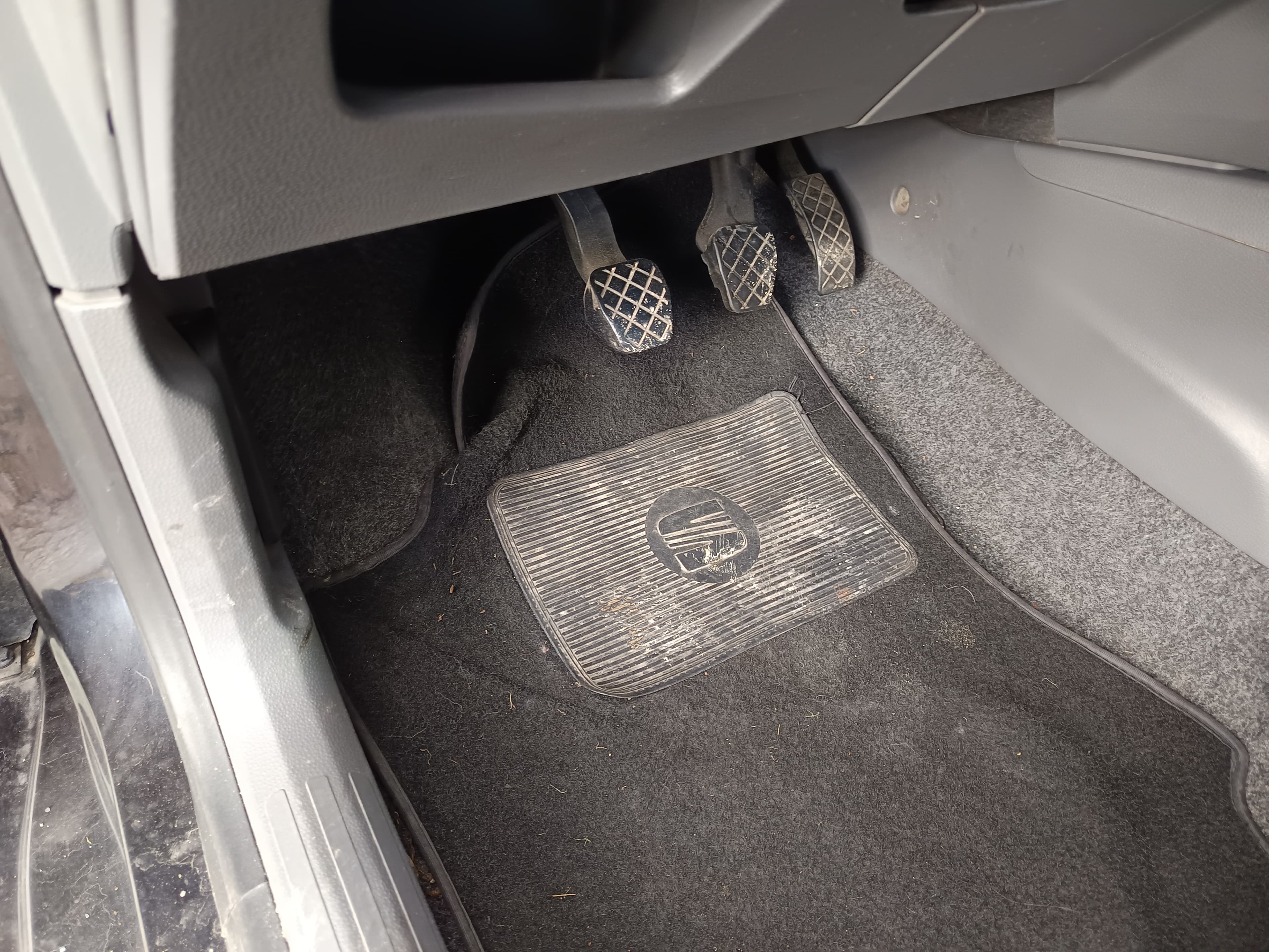Seat Ibiza · Ano 2010 — imagen 30