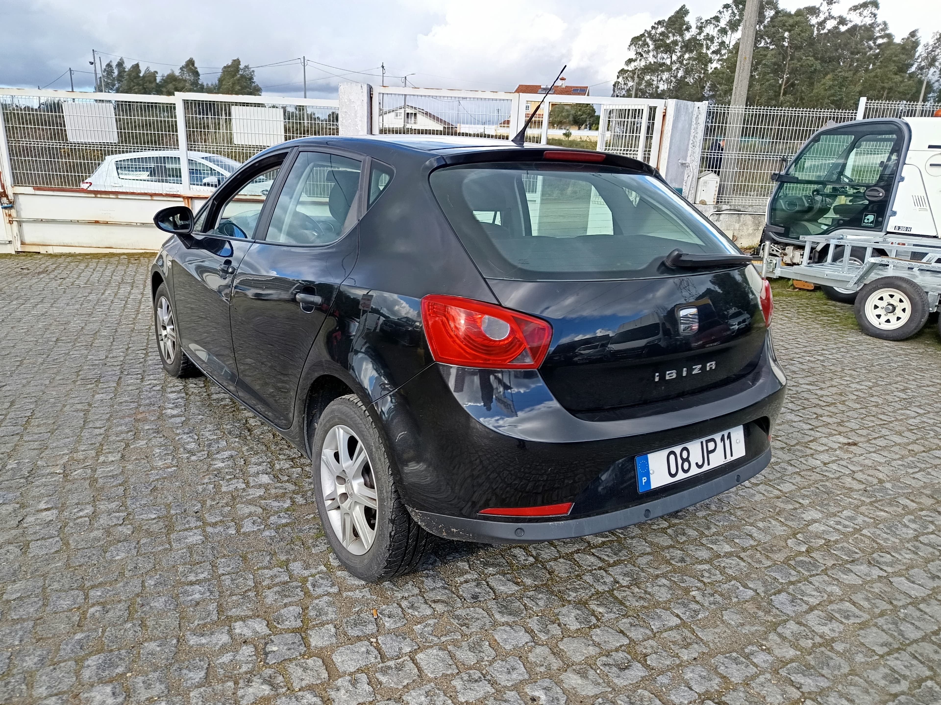 Seat Ibiza · Ano 2010 — imagen 6
