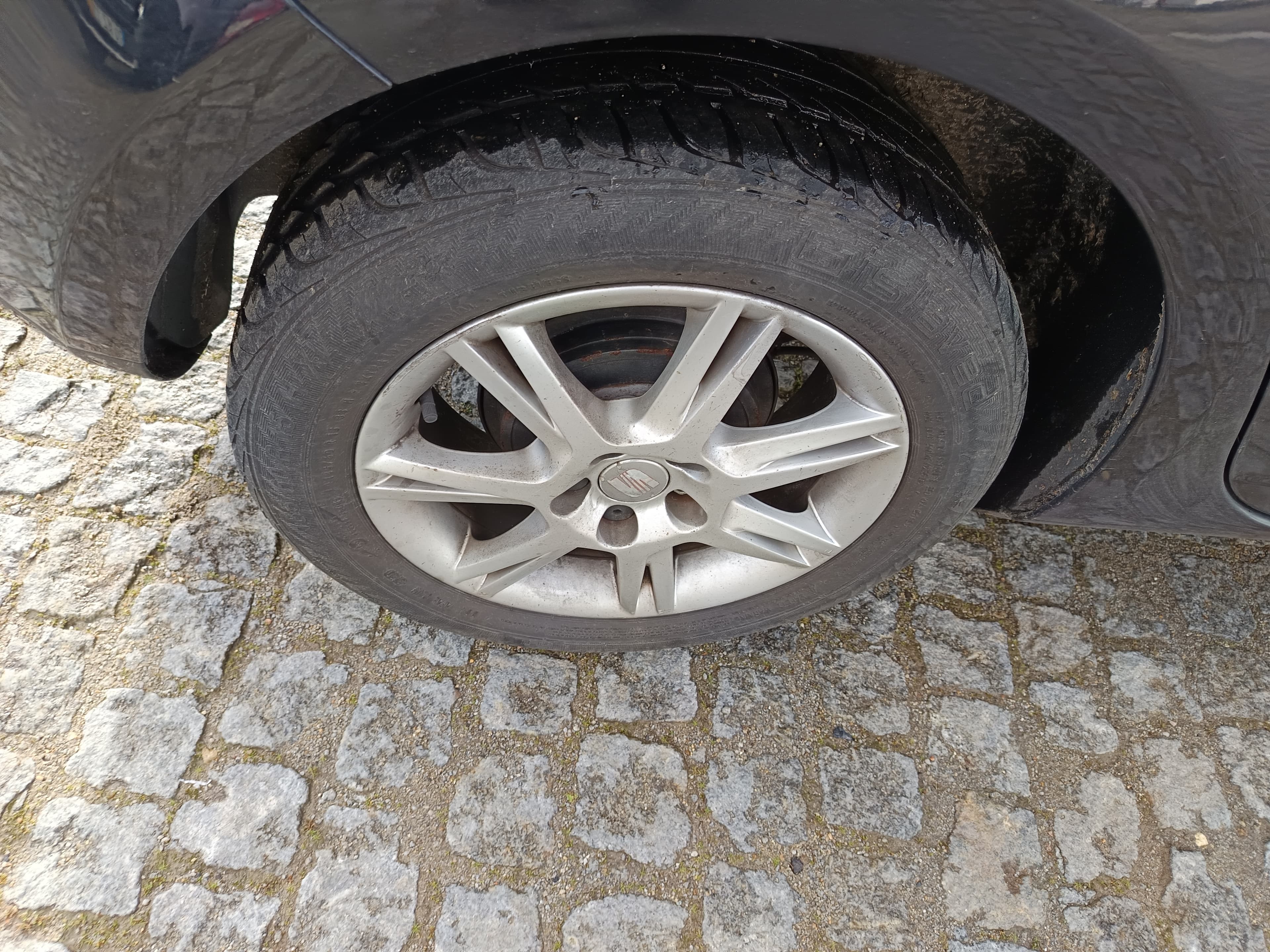 Seat Ibiza · Ano 2010 — imagen 9
