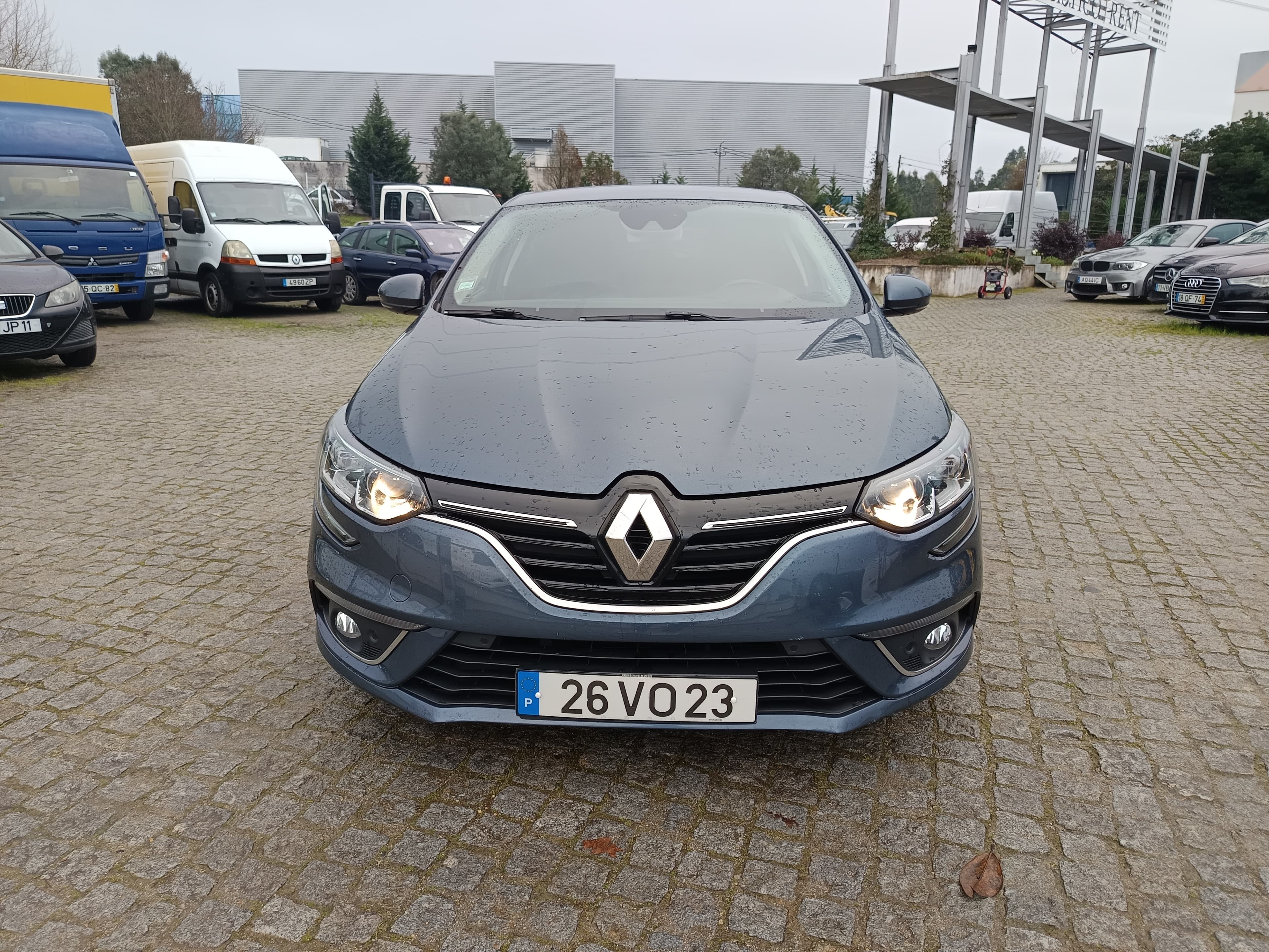 Renault Mégane · Ano 2018 — image 2