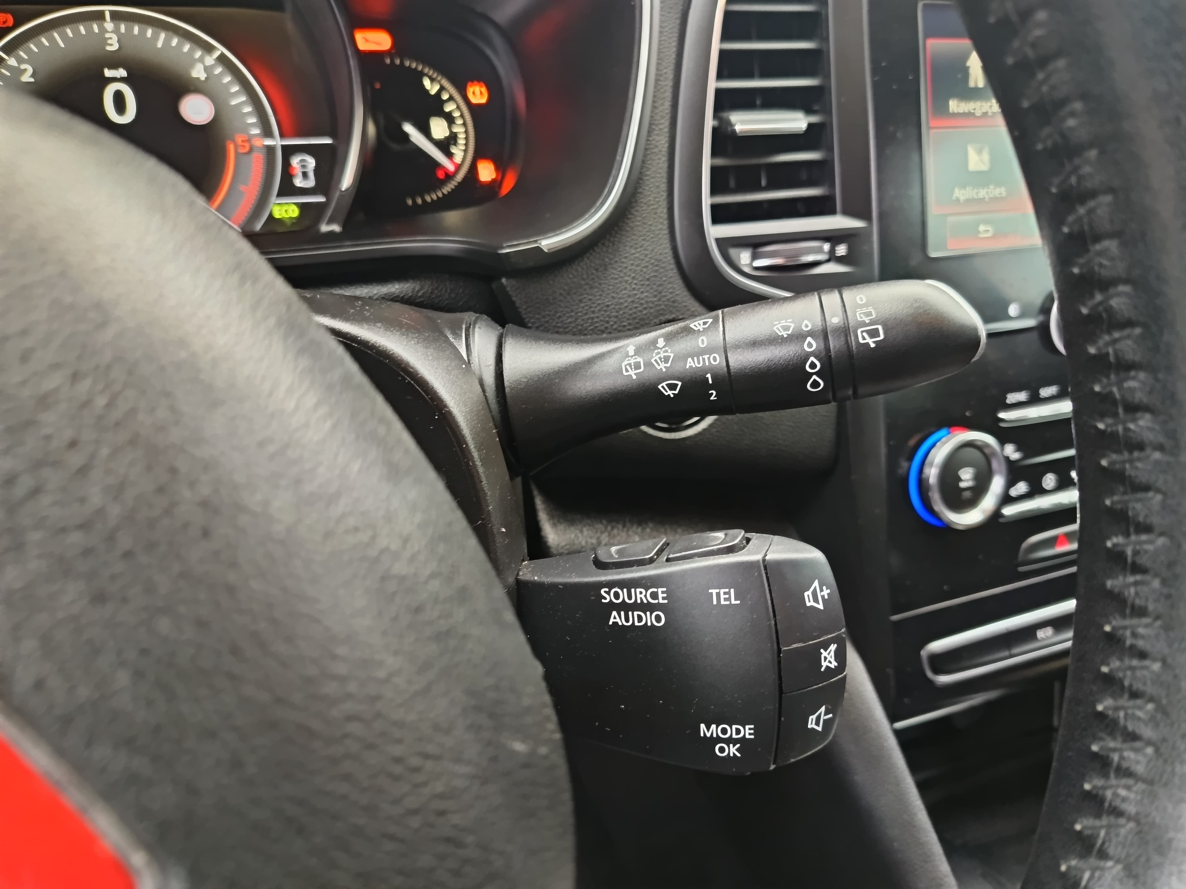 Renault Mégane · Ano 2018 — image 42