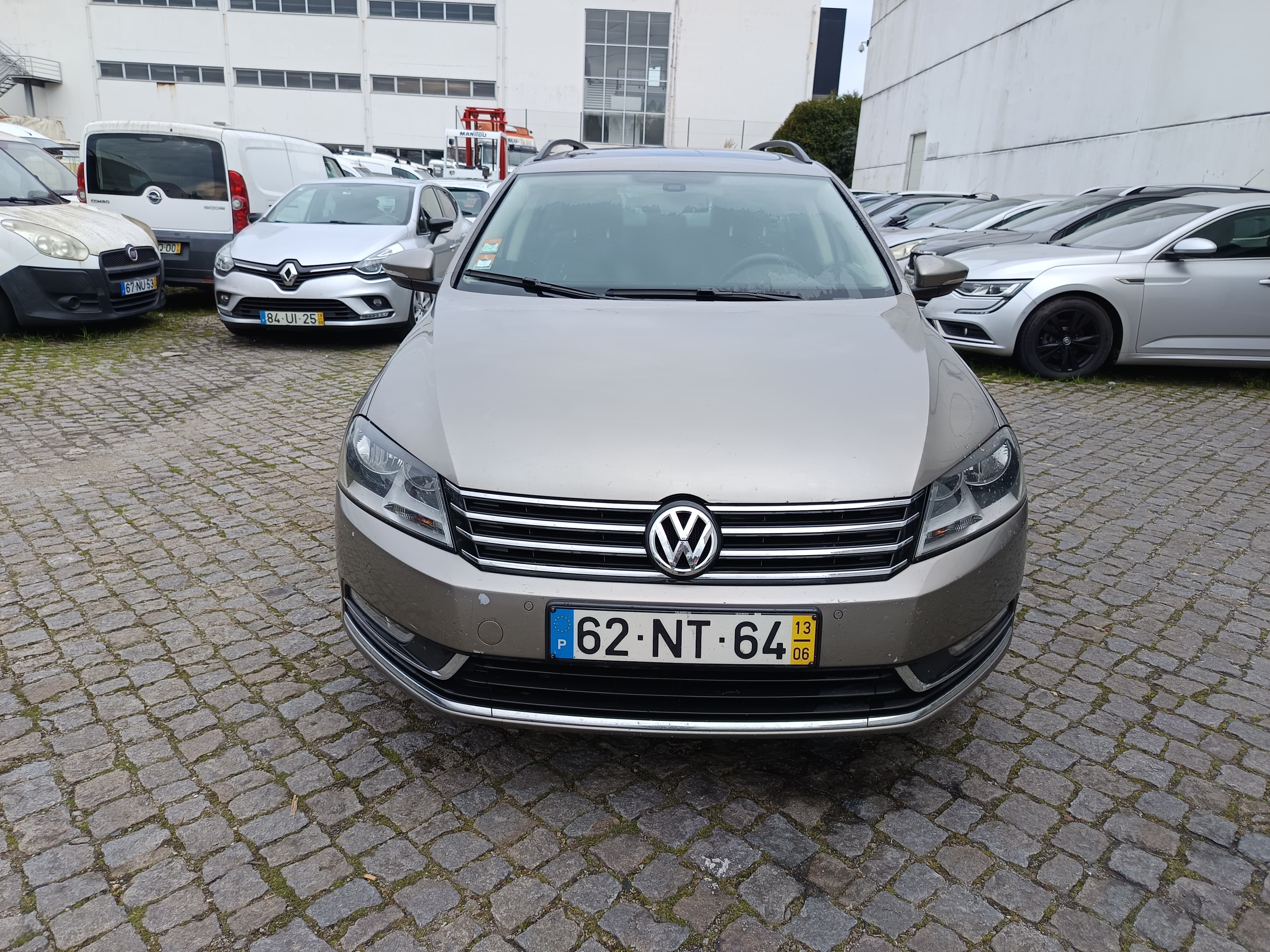Volkswagen Passat · Ano 2013 — imagen 2