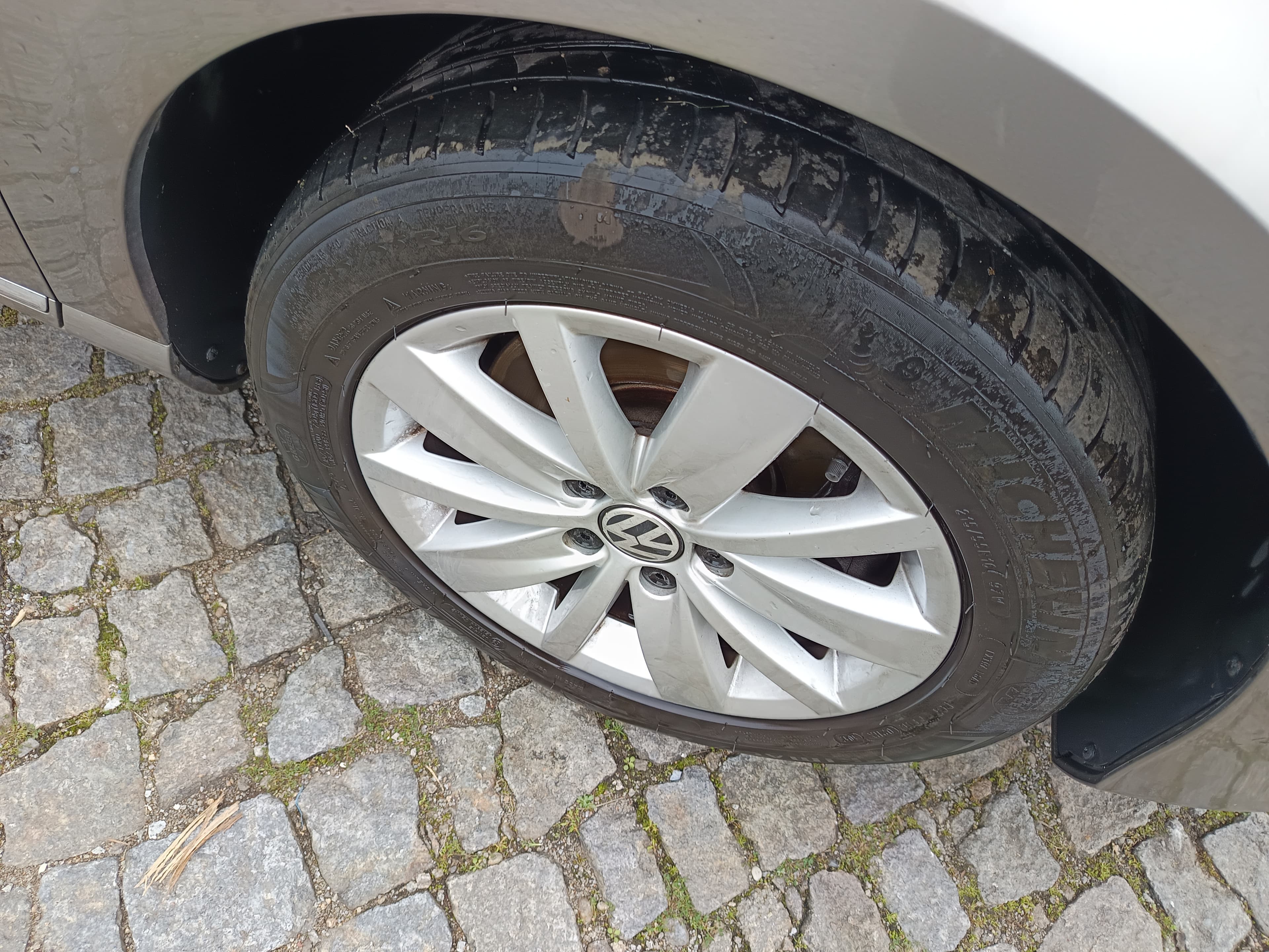 Volkswagen Passat · Ano 2013 — imagen 10