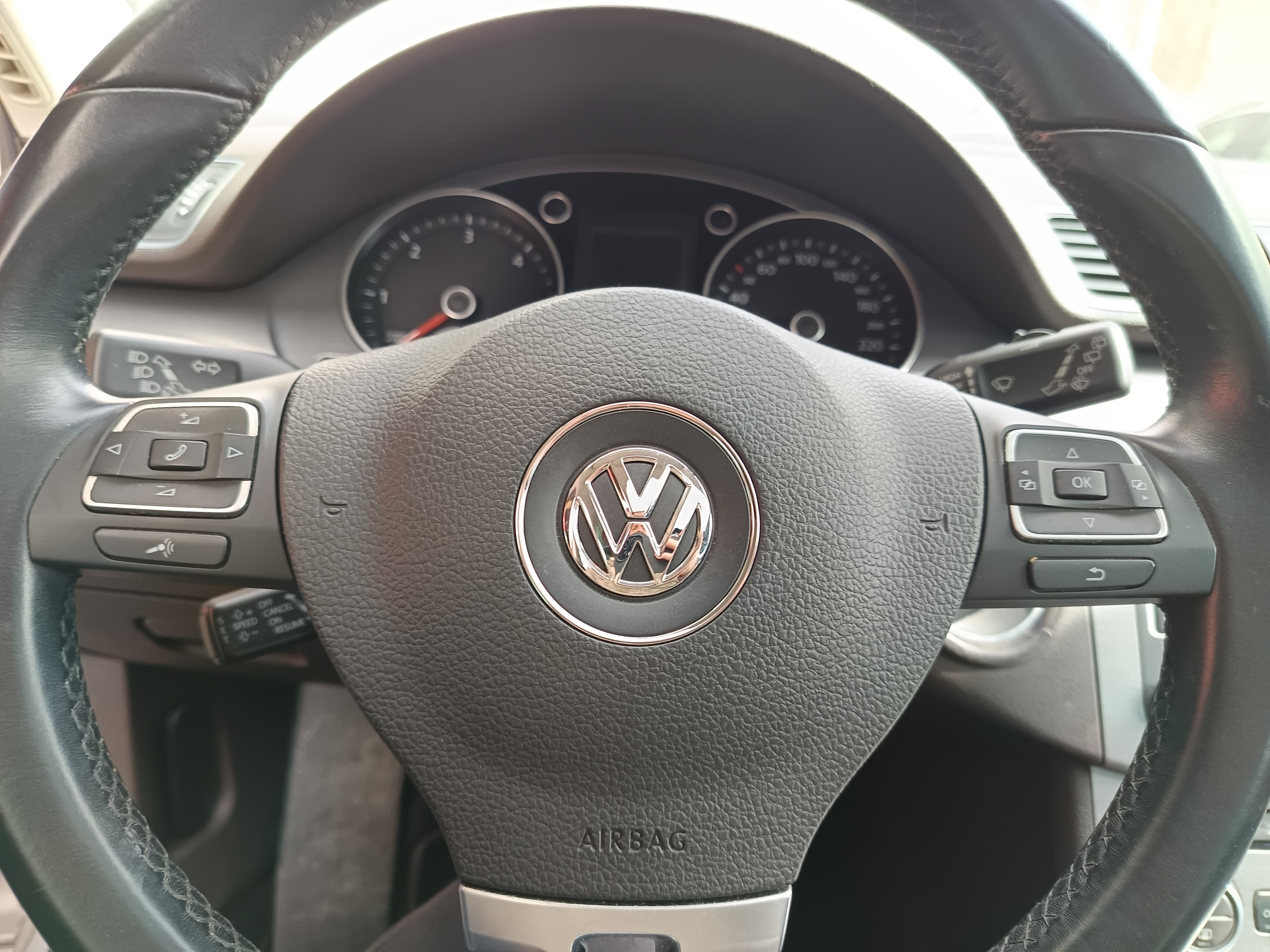 Volkswagen Passat · Ano 2013 — imagen 40