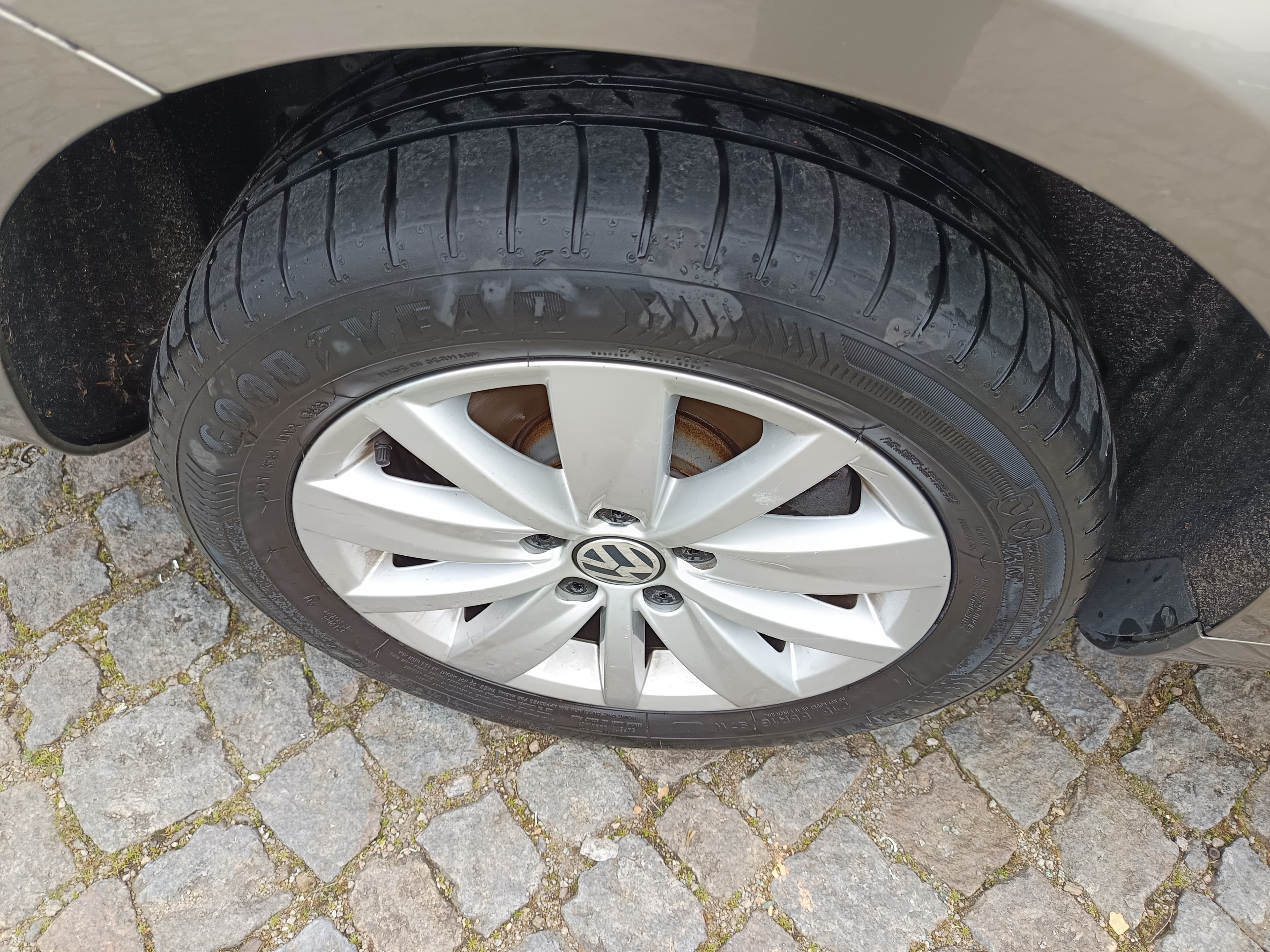 Volkswagen Passat · Ano 2013 — imagen 11