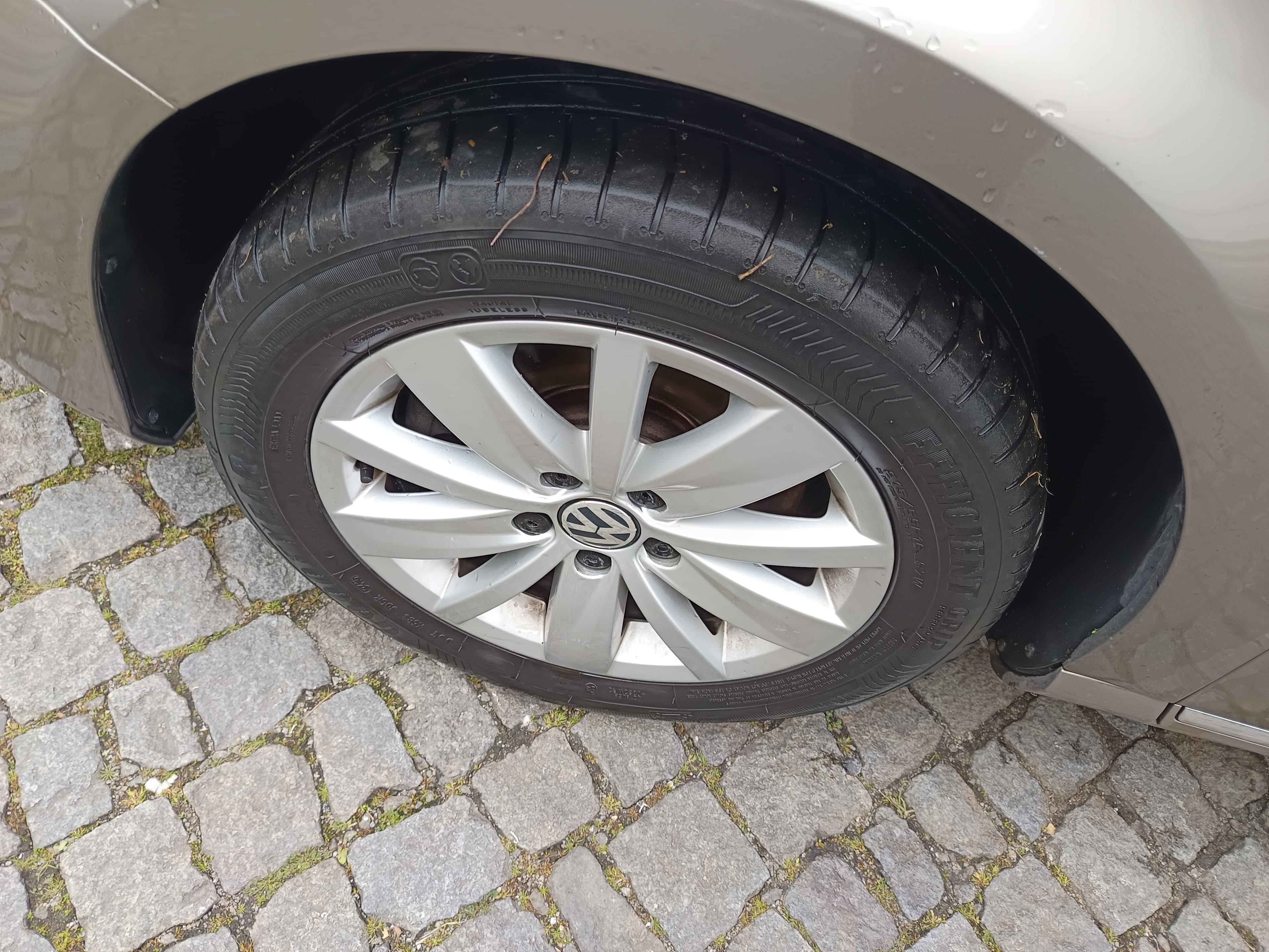 Volkswagen Passat · Ano 2013 — imagen 15
