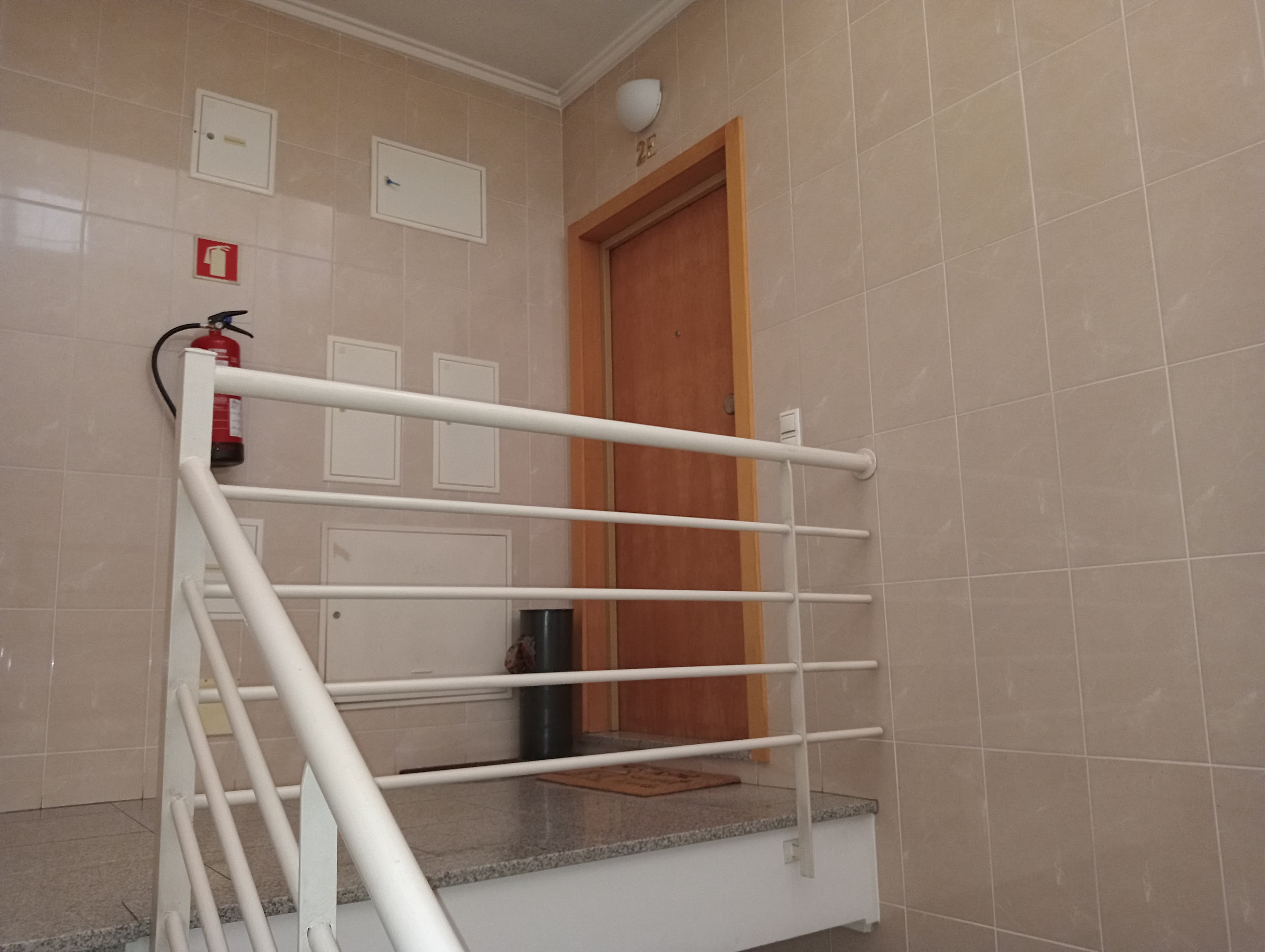 Proporção de ½ de Apartamento T3 · São João da Madeira — image 7