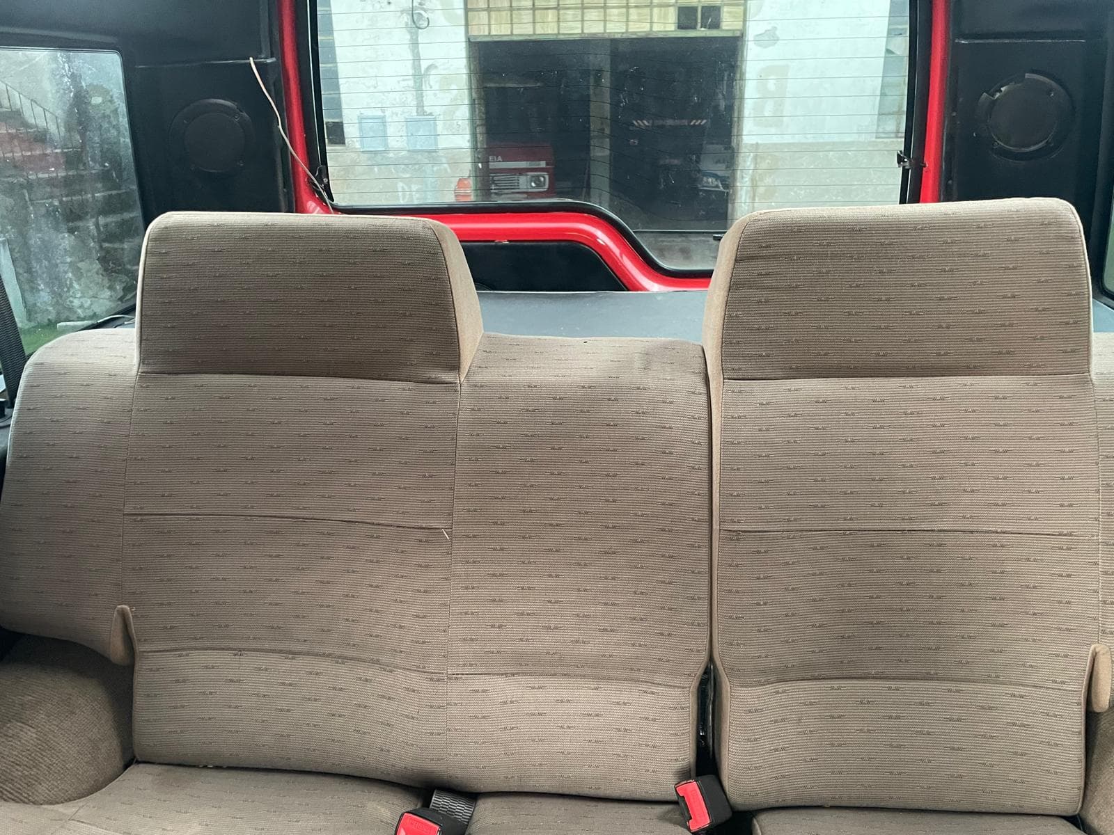 Land Rover Discovery 2.5 TDI · Ano 1996 — image 16