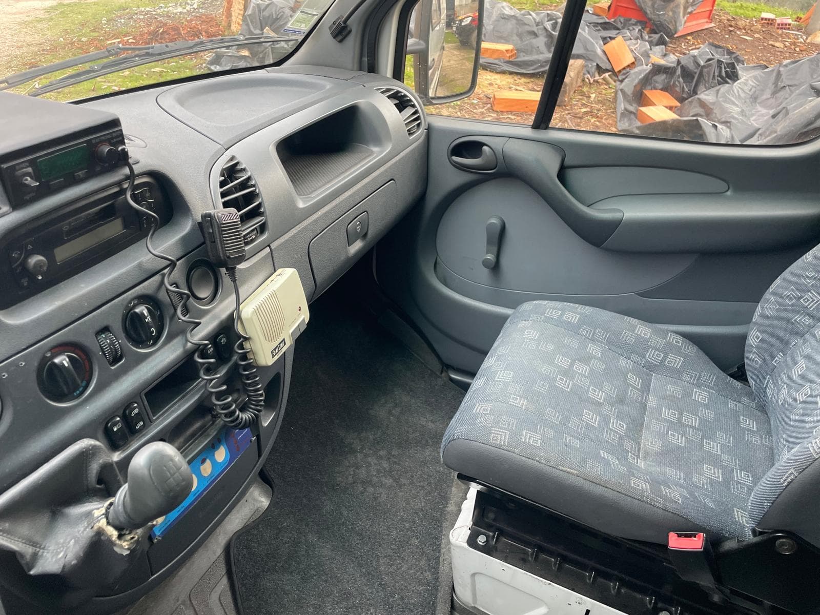 Mercedes-Benz Sprinter 3-t Van · Ano 2005 — imagen 9