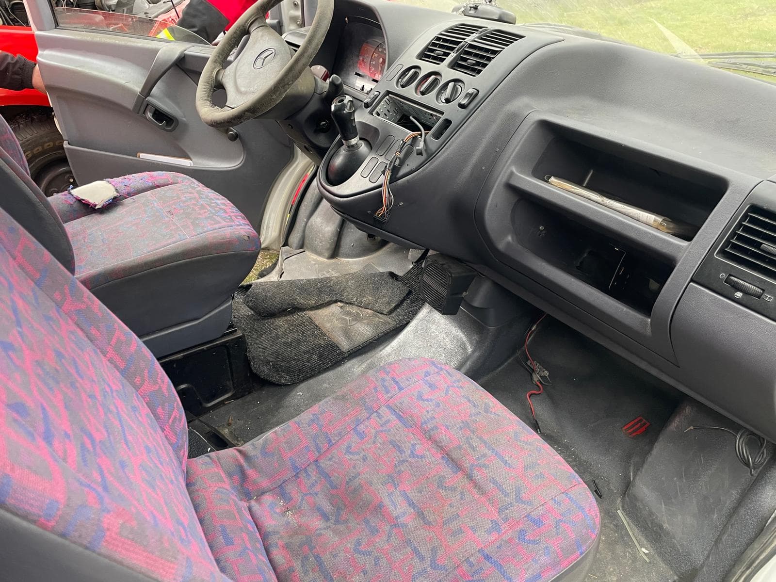 Mercedes-Benz Vito Van · Ano 1997 — image 11