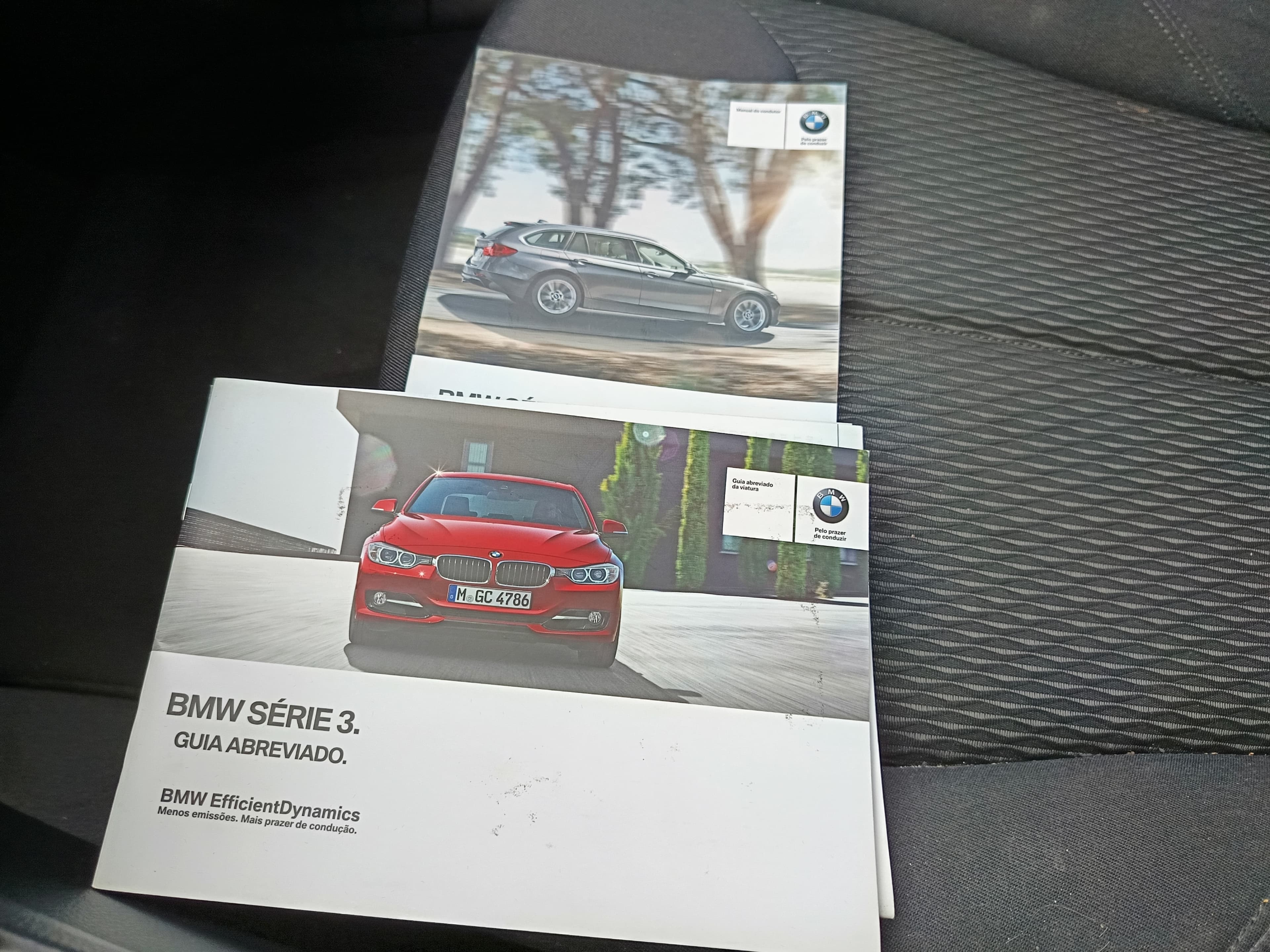 BMW 318d · Ano 2014 — image 46
