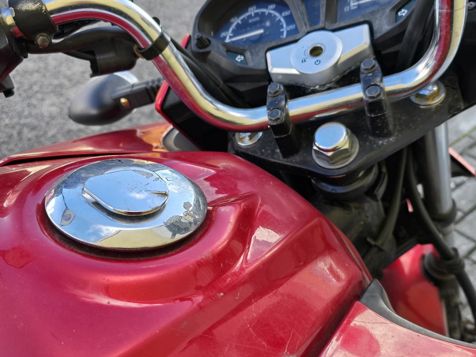Honda CB125F — imagen 2