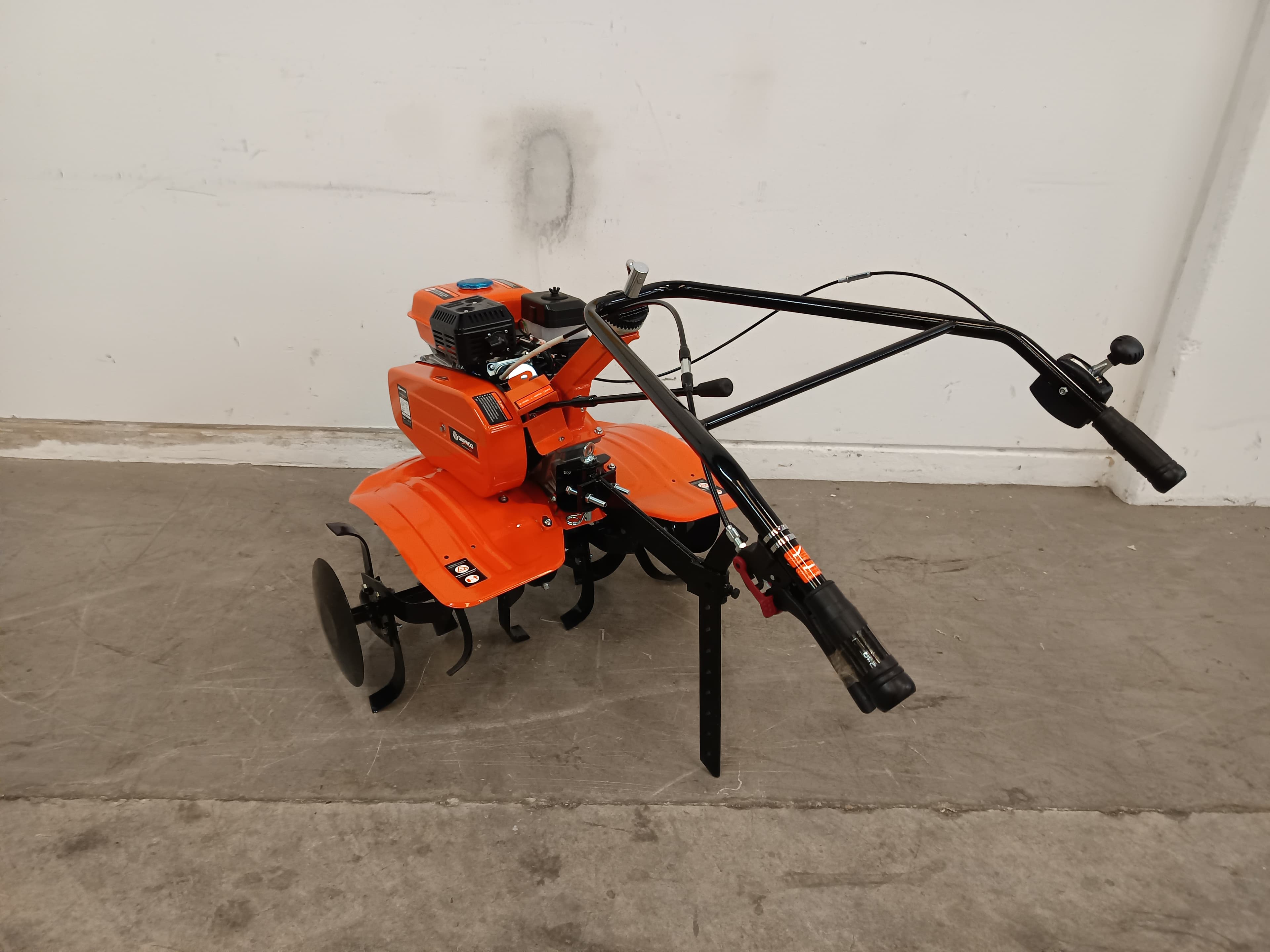 Motocultivador Daewoo — imagen 2