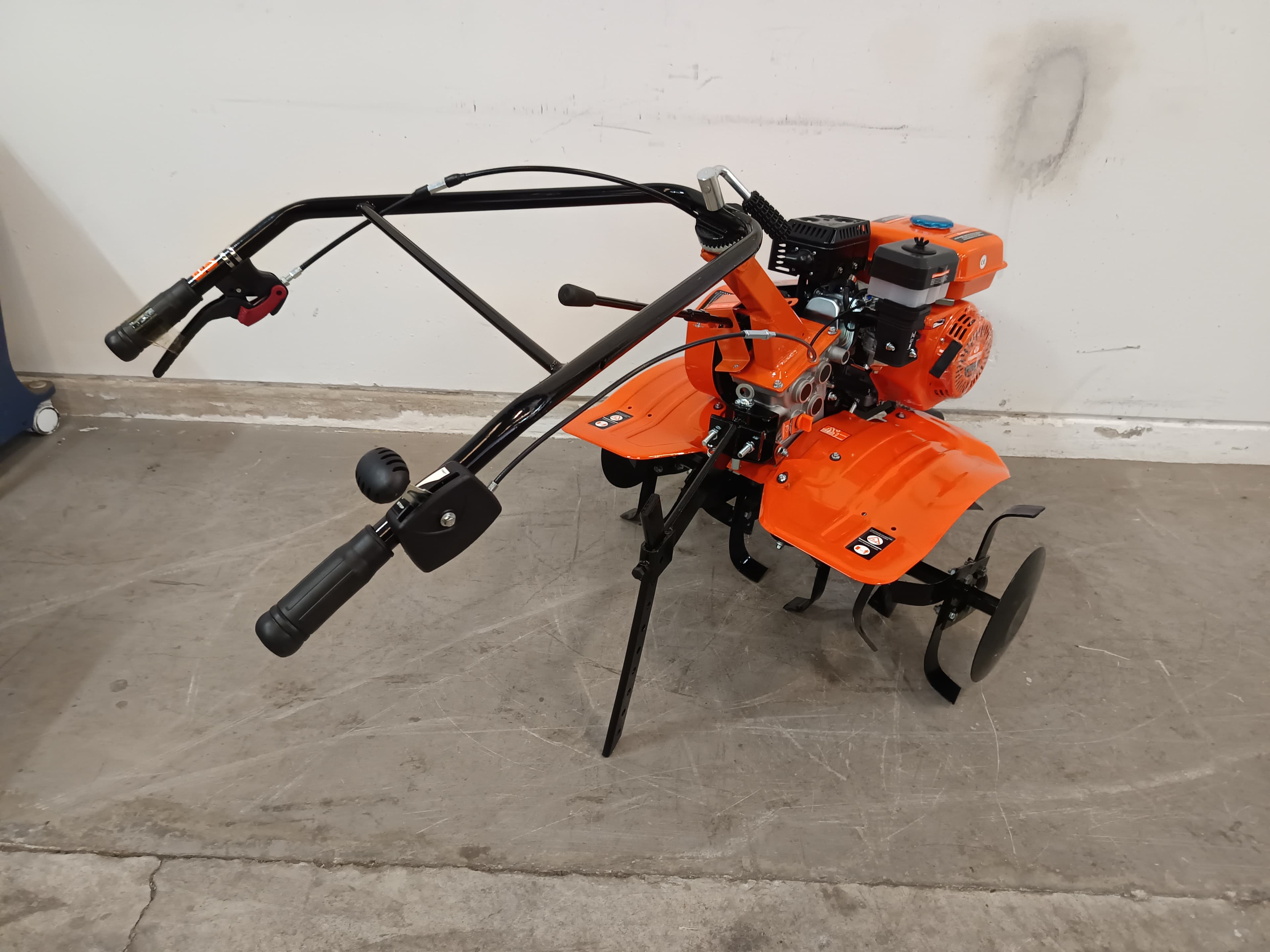 Motocultivador Daewoo — imagen 4