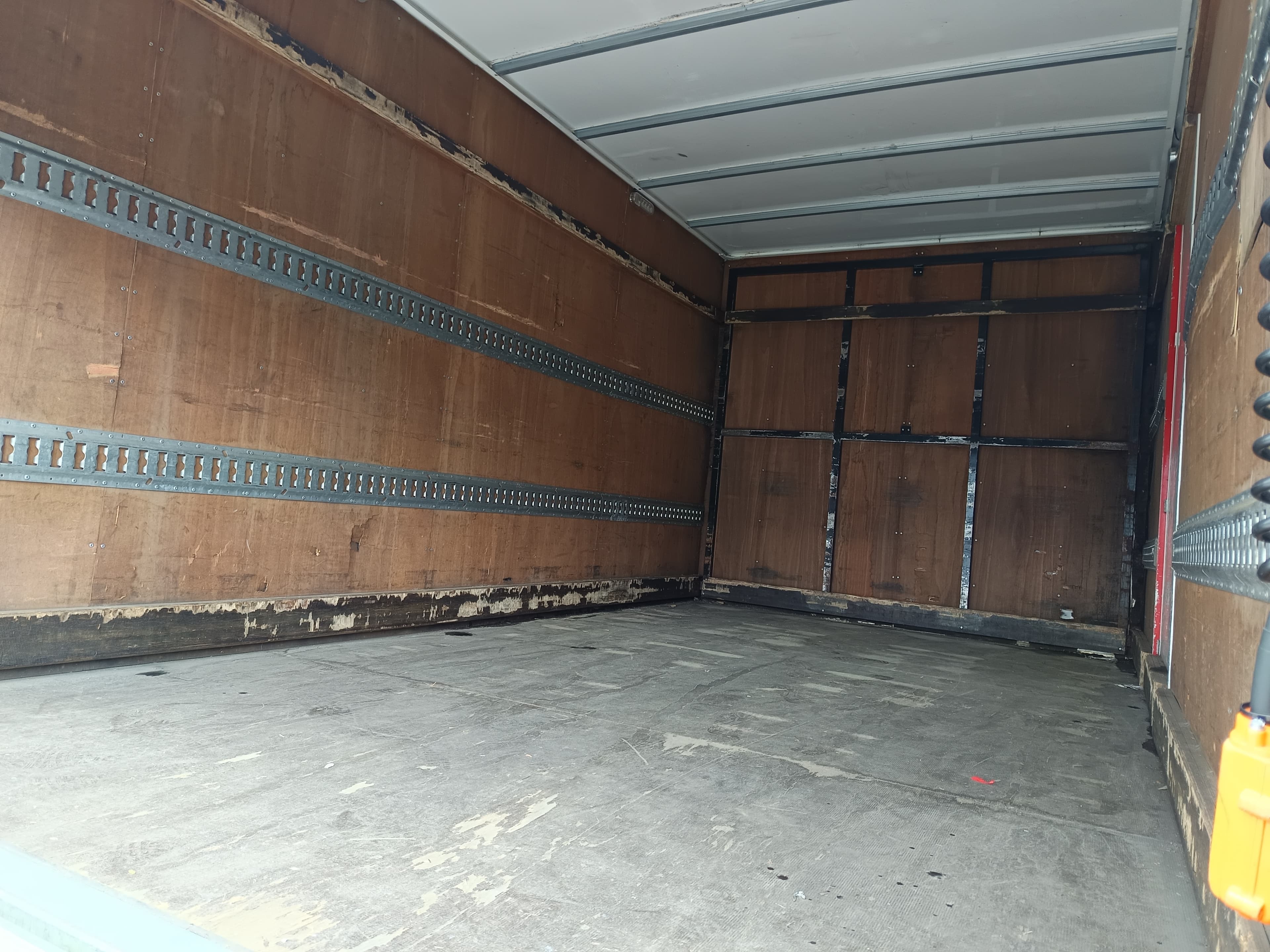 Mitsubishi Canter 7C18 · Ano 2012 — imagen 37