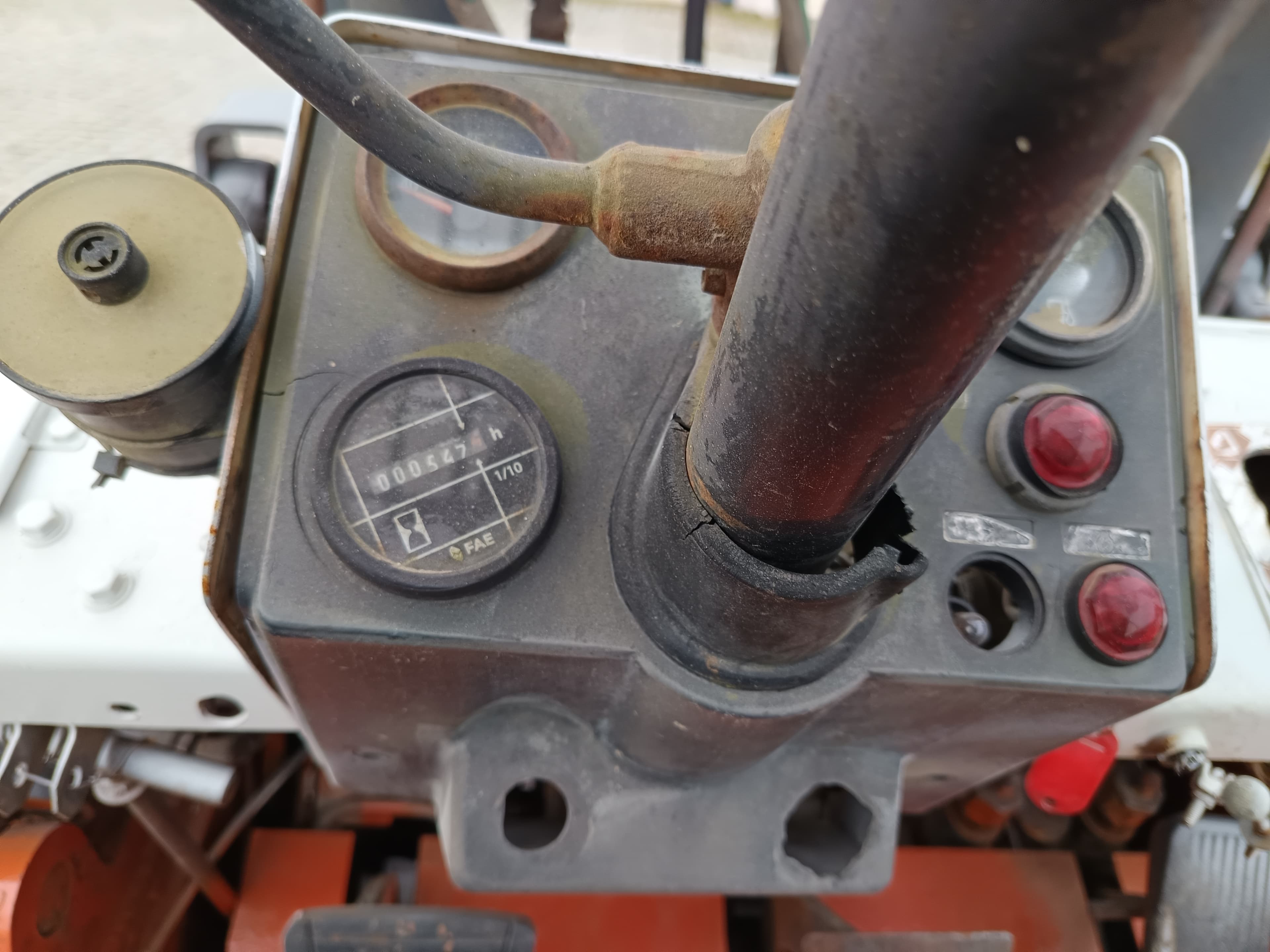 Empilhador Nissan 40 — image 12