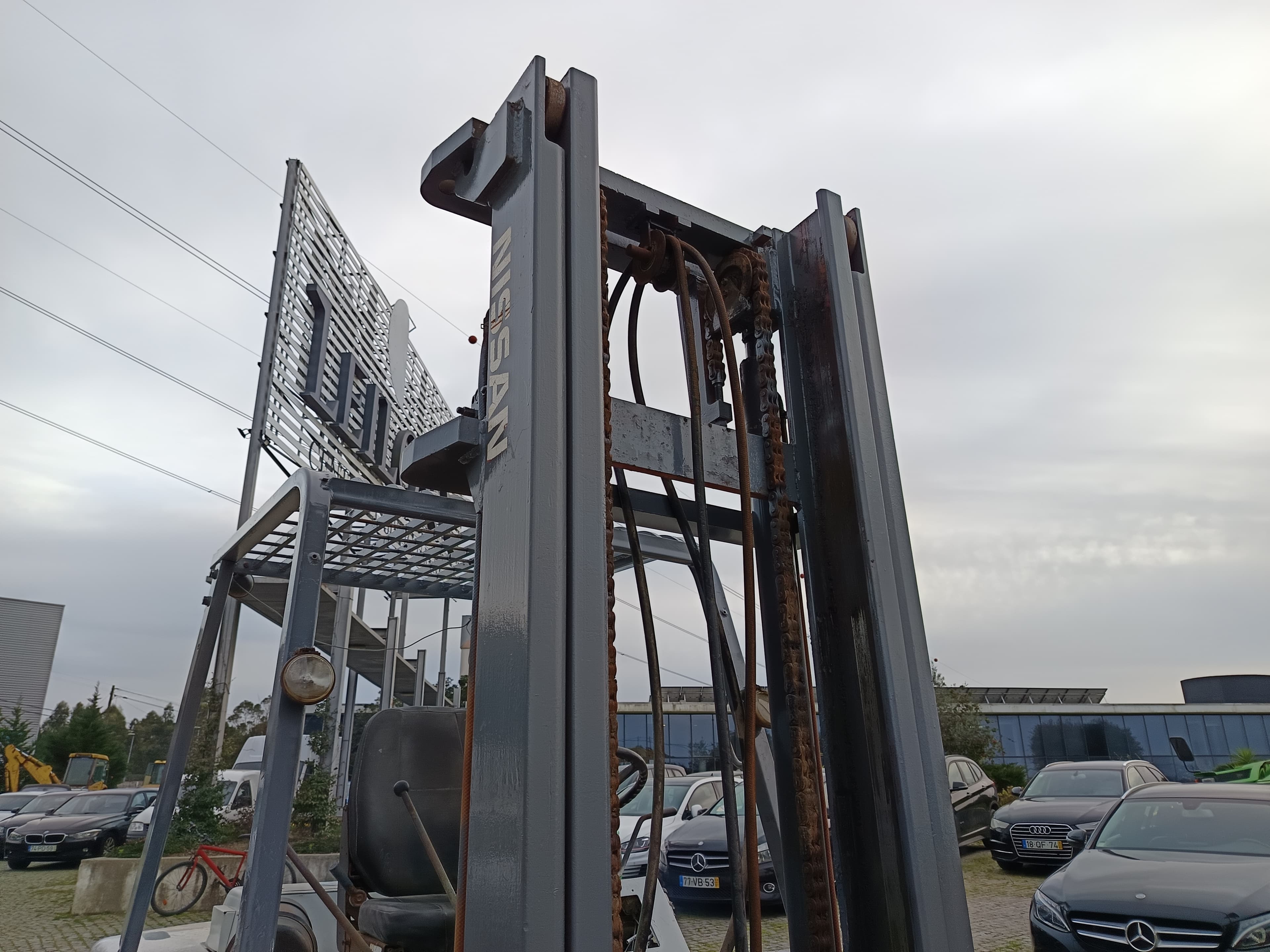 Empilhador Nissan 40 — image 4