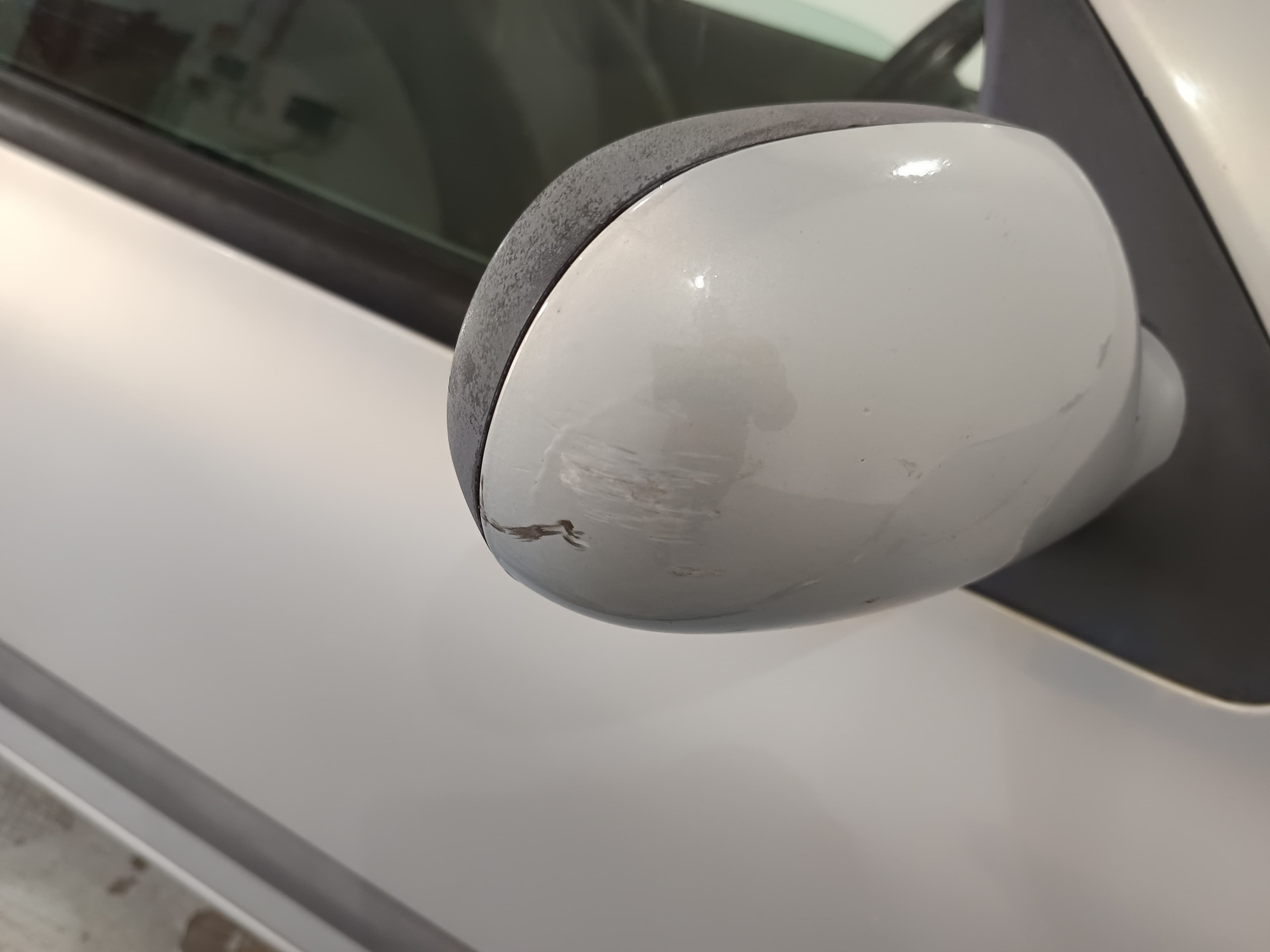 Renault Clio · Ano 2002 — imagen 10