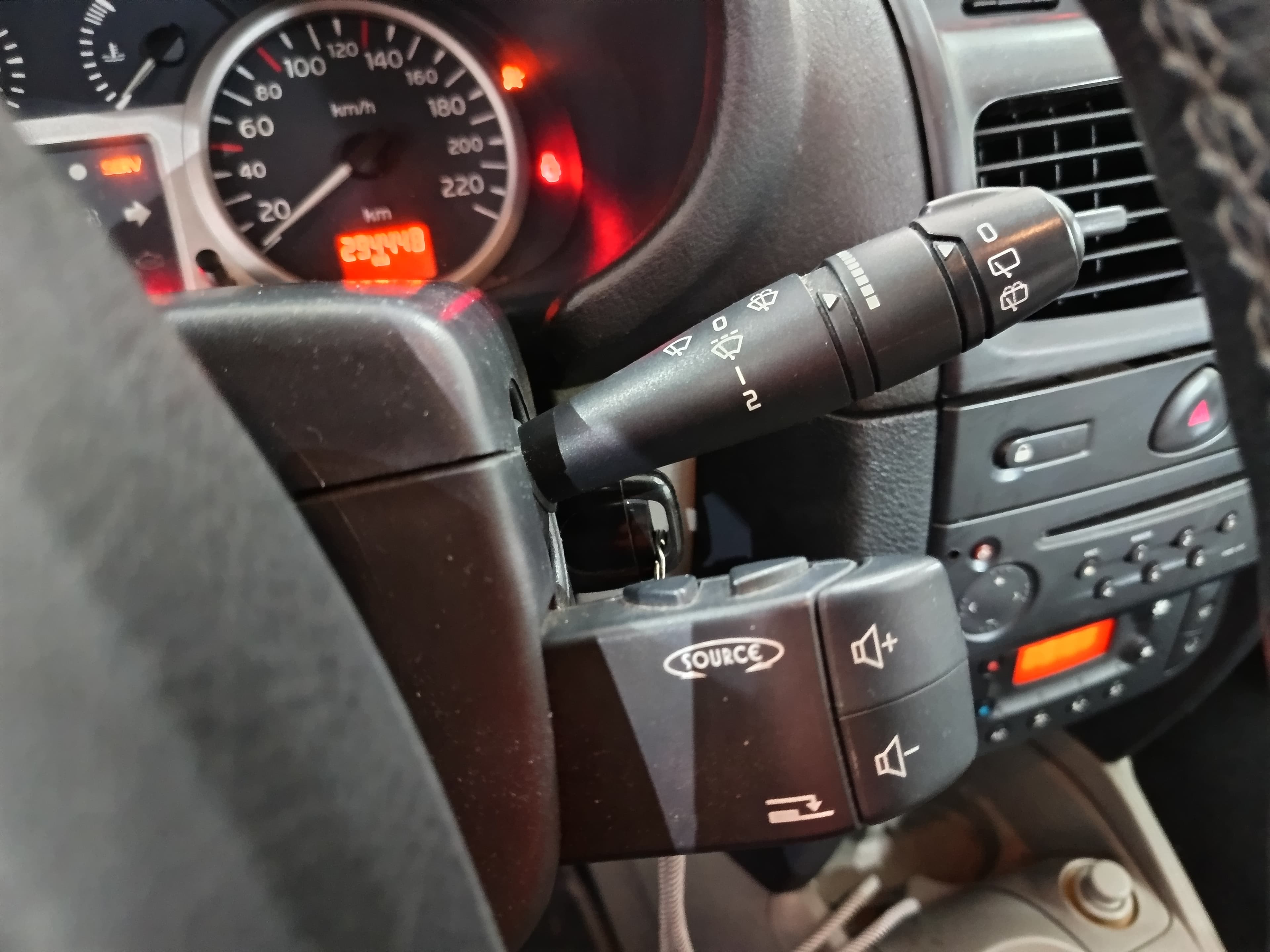 Renault Clio · Ano 2002 — imagen 42