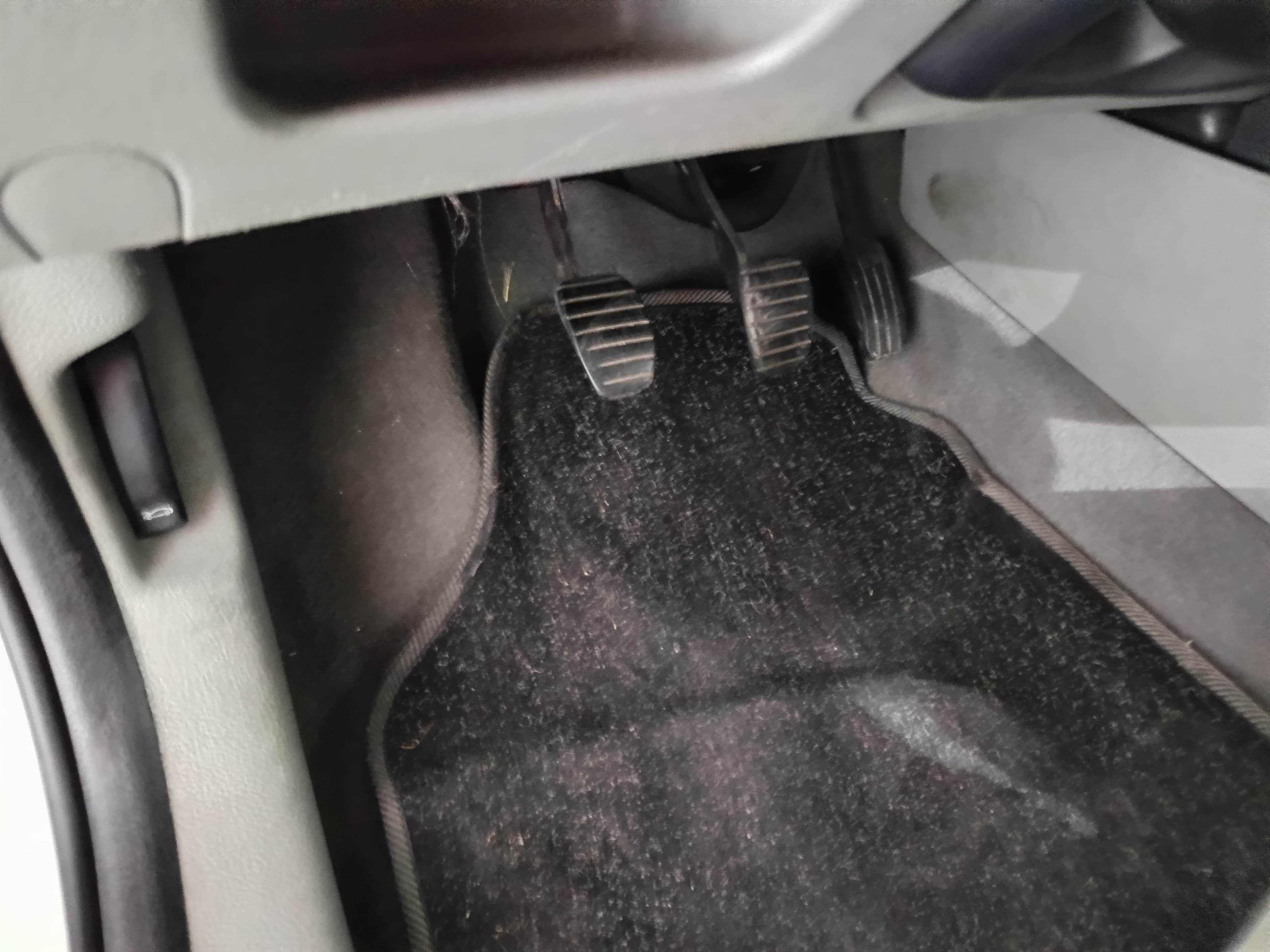 Renault Clio · Ano 2002 — imagen 34