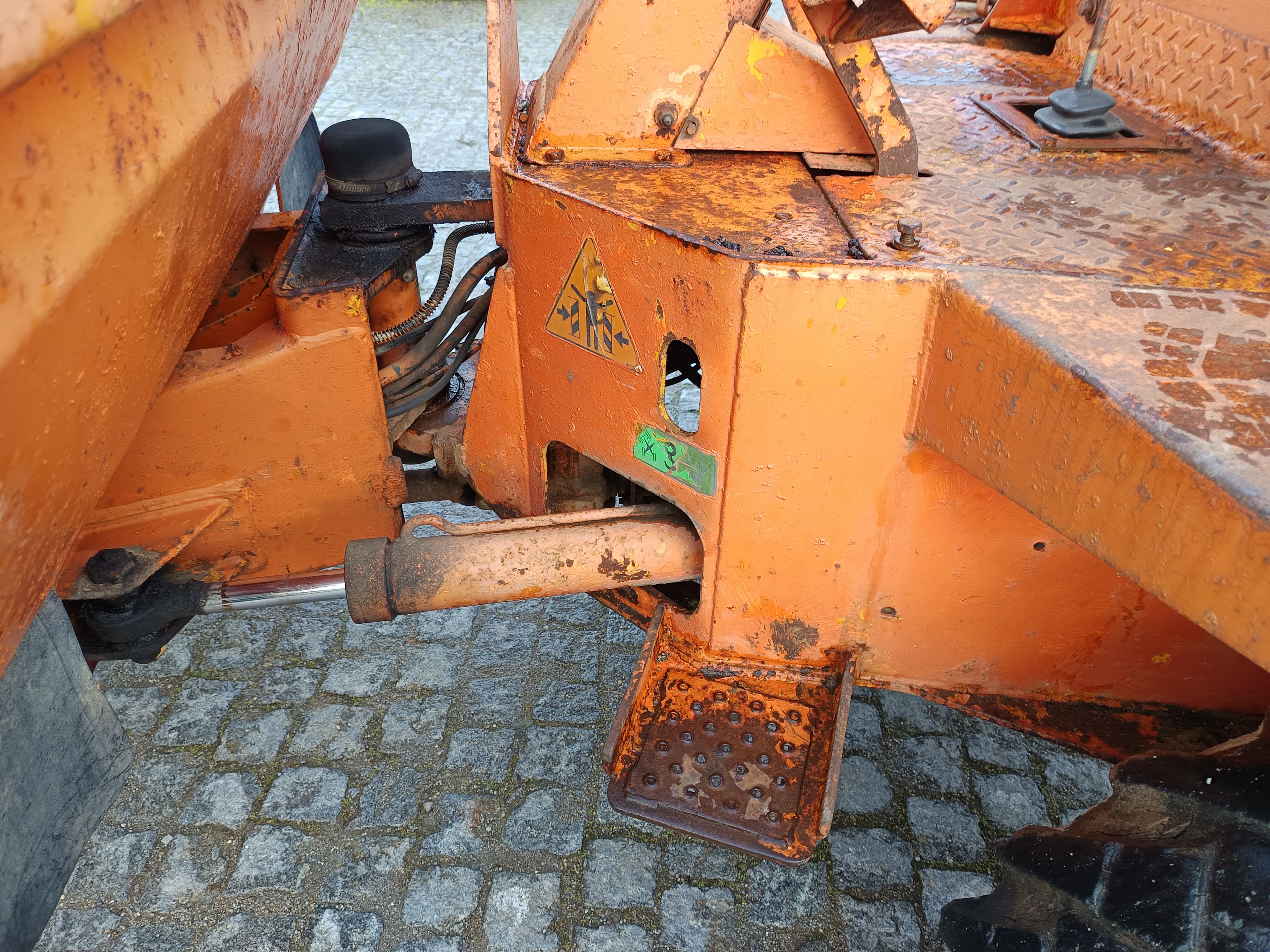 Dumper Benford · Ano 1995 — image 11