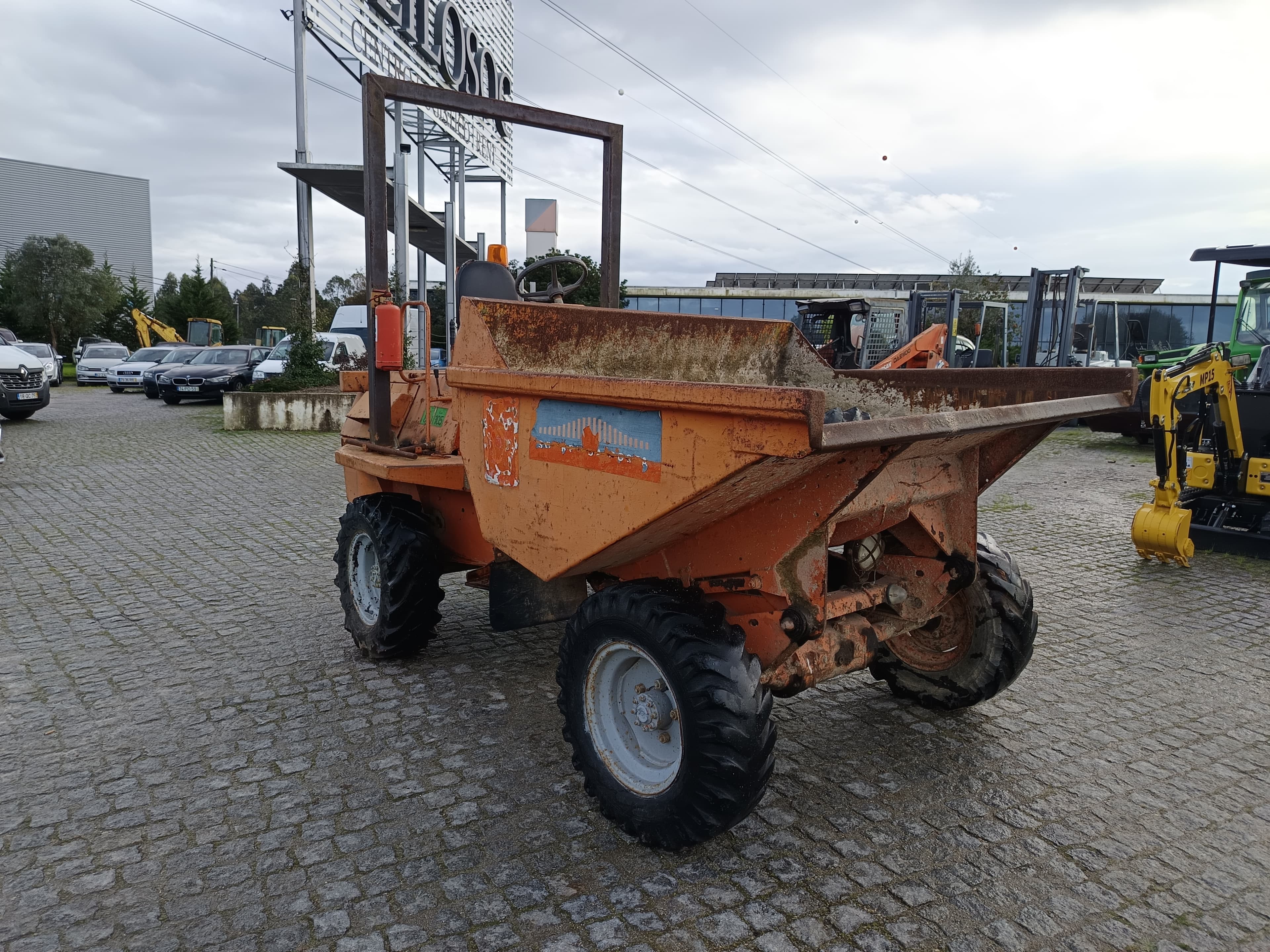 Dumper Benford · Ano 1995 — image 1