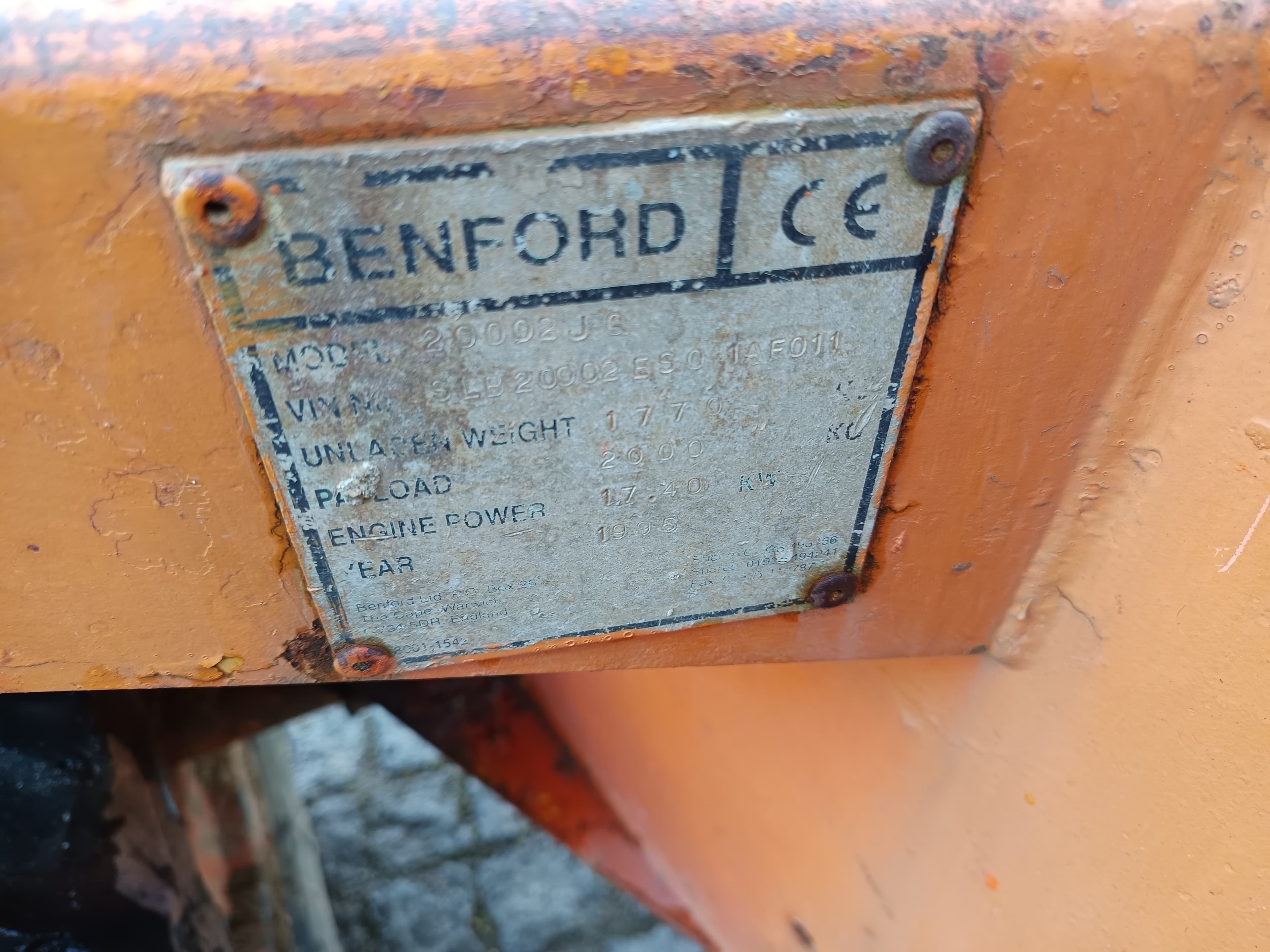 Dumper Benford · Ano 1995 — image 16