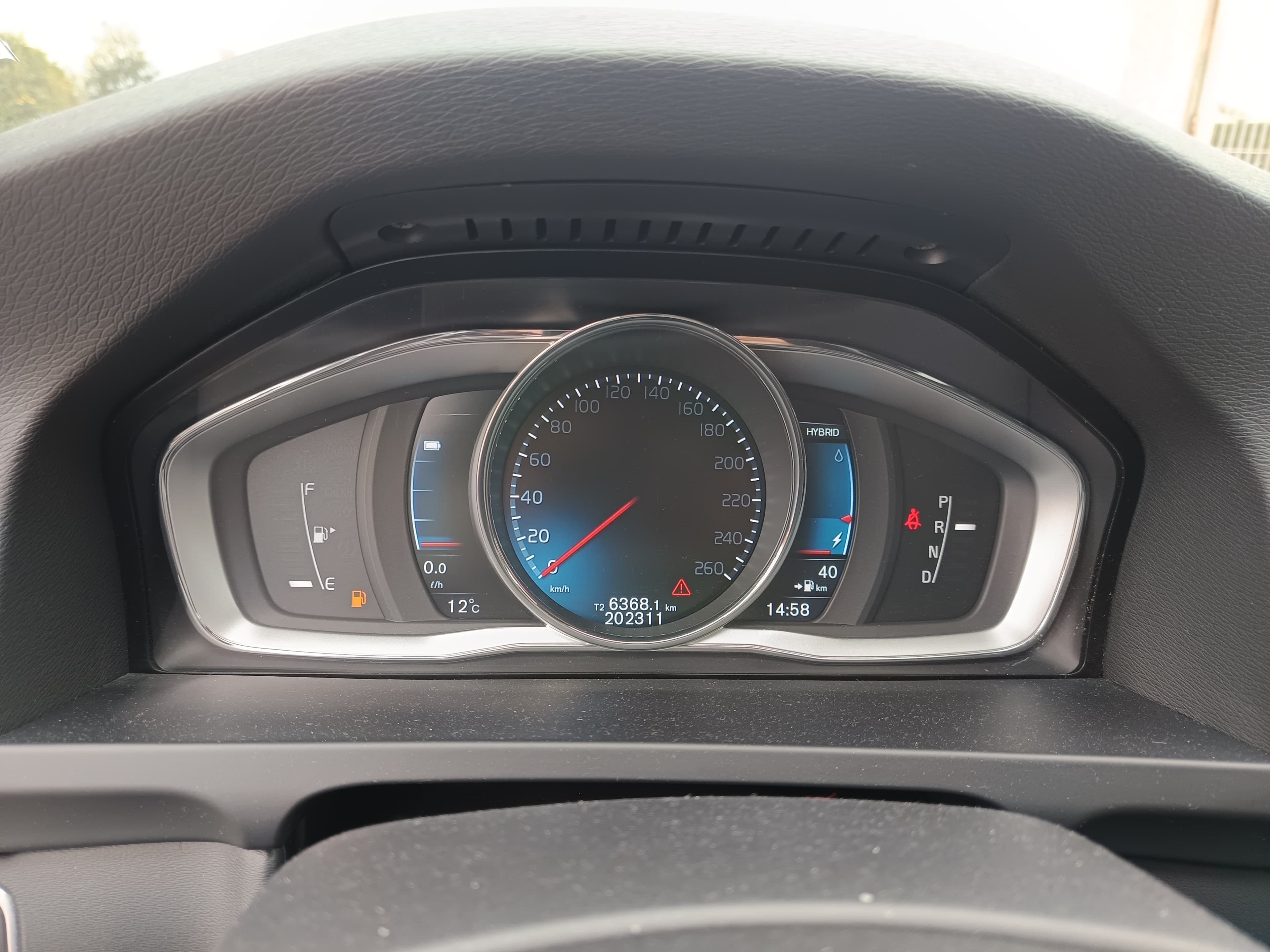 Volvo V60 · Ano 2015 — image 43